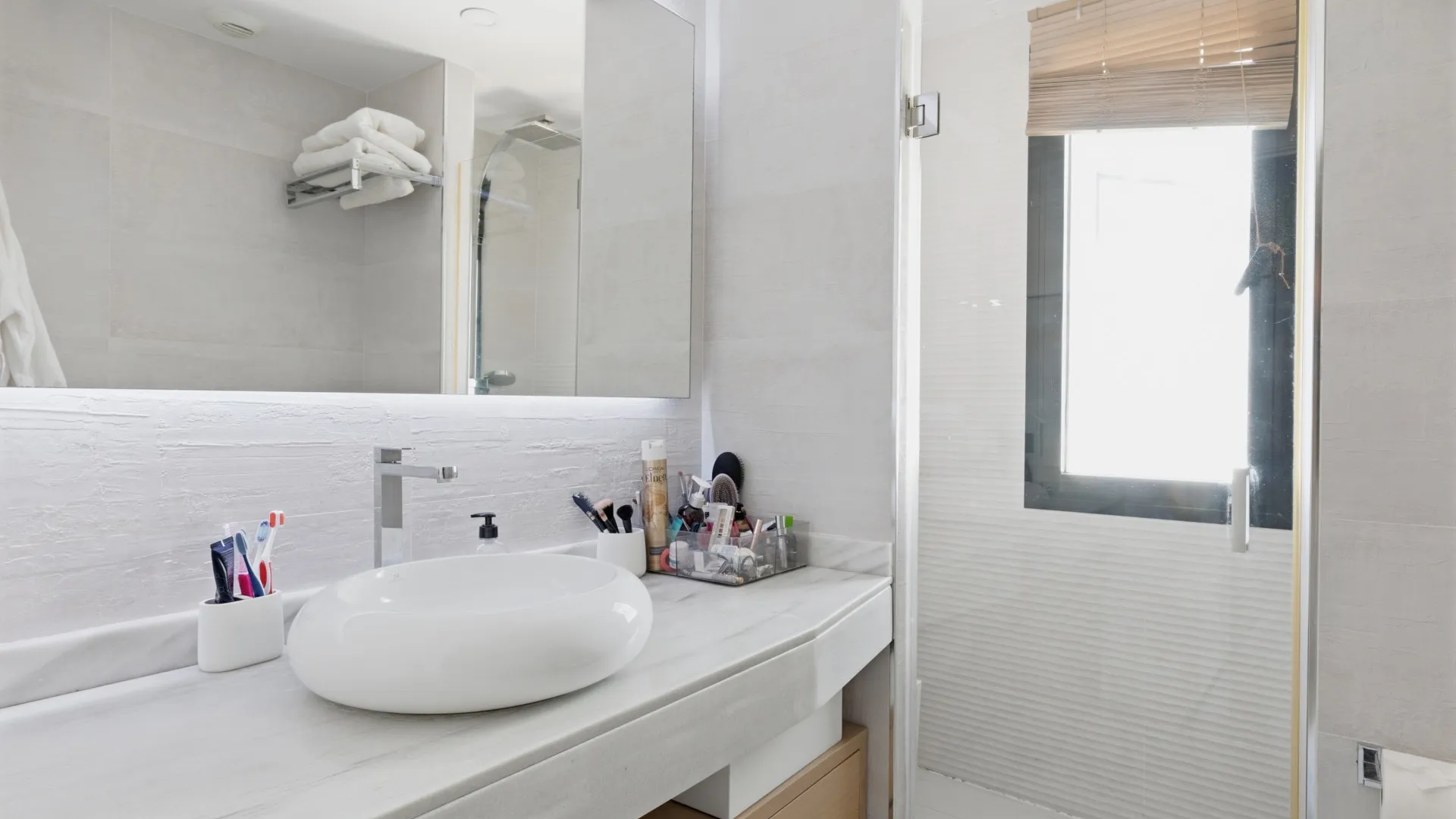Buy apartment with 4 bedrooms in Mirador de Estepona Hills