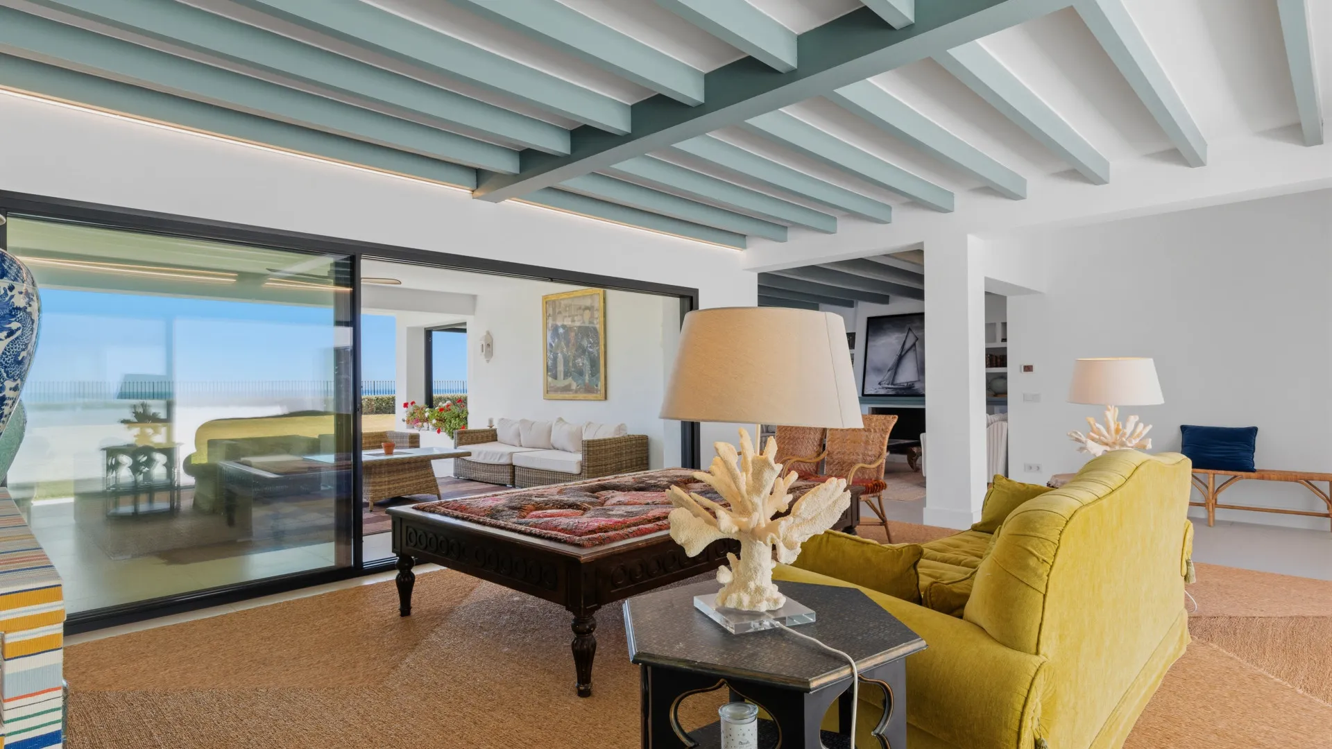 Villa a la venta en Casasola de 9 dormitorios