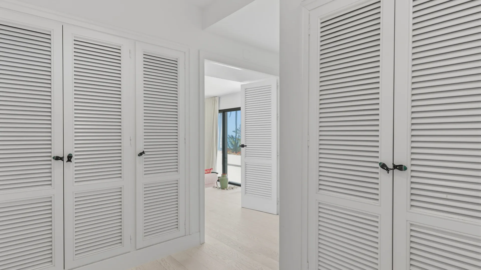 Villa a la venta en Casasola de 9 dormitorios