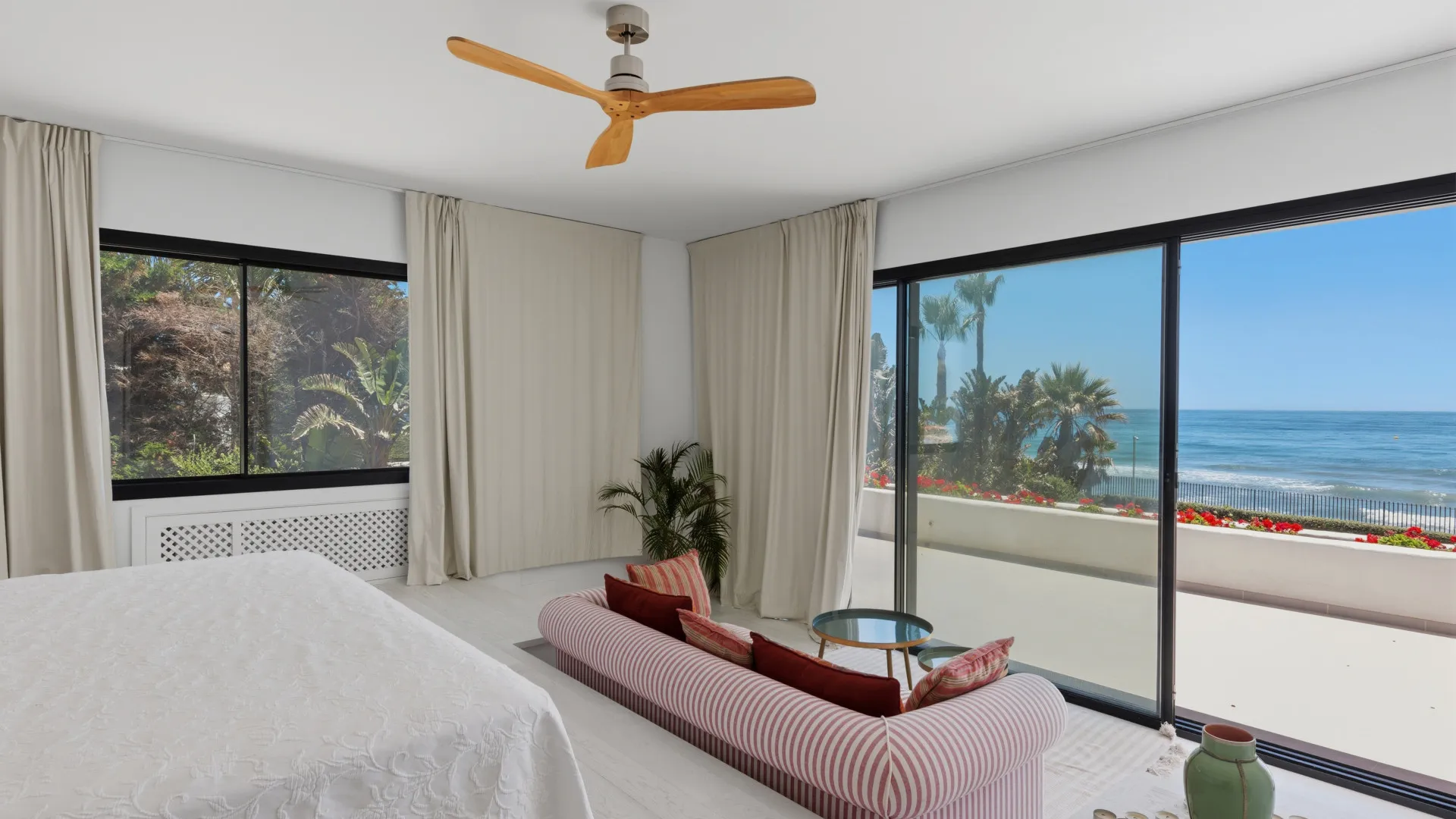 Villa a la venta en Casasola de 9 dormitorios