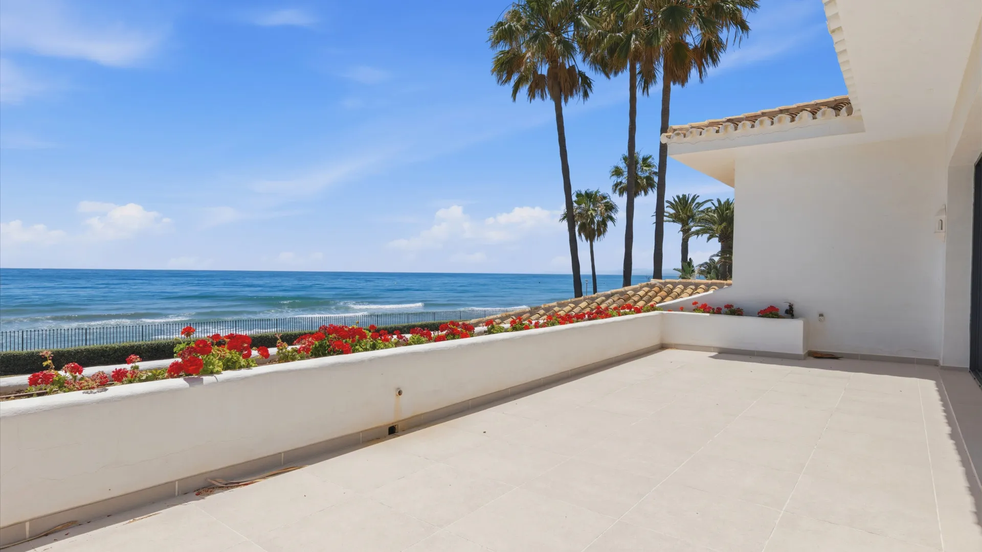 Villa a la venta en Casasola de 9 dormitorios