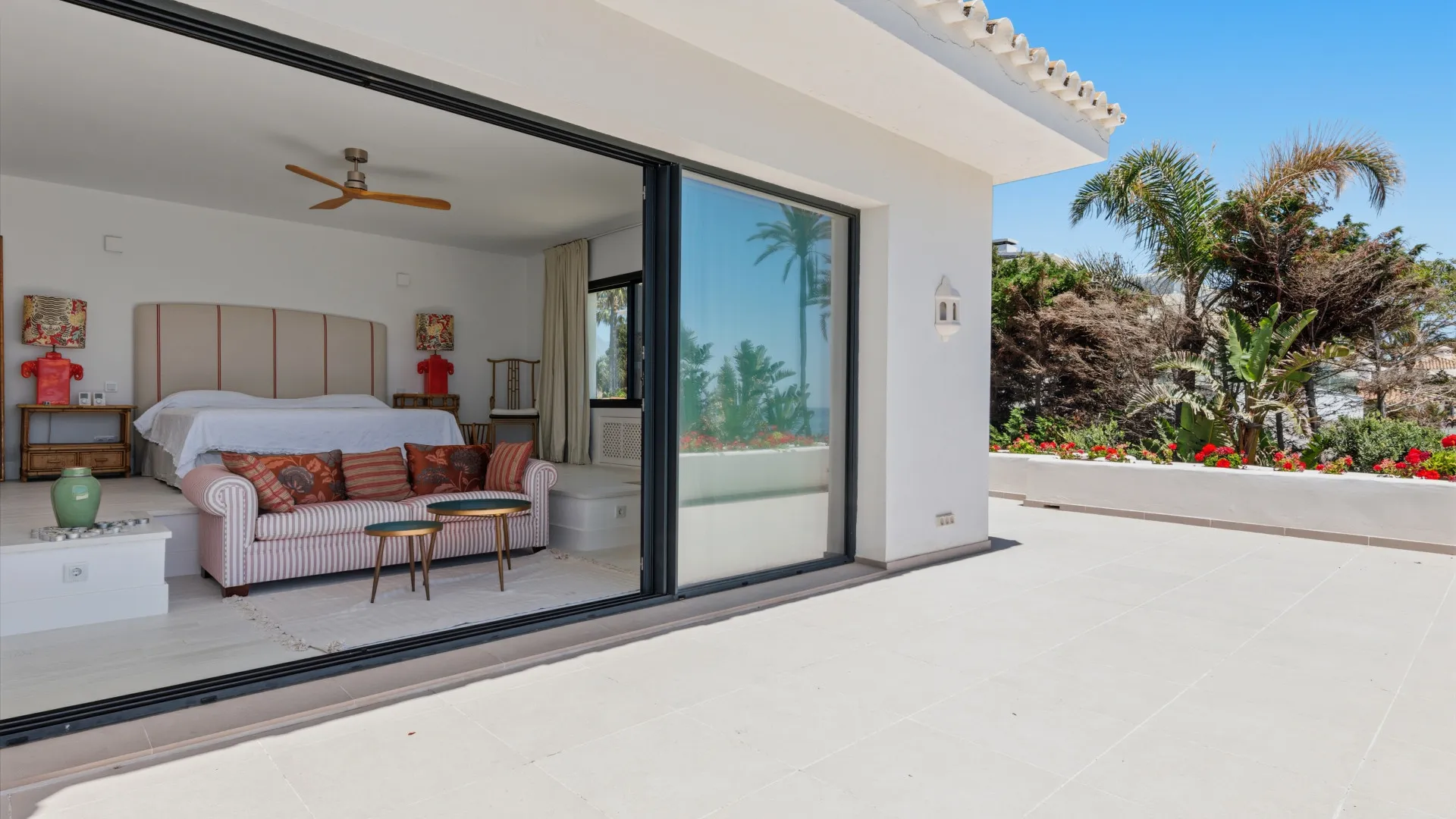 Villa a la venta en Casasola de 9 dormitorios
