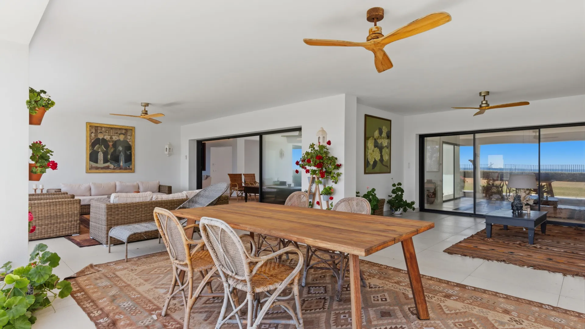 Villa a la venta en Casasola de 9 dormitorios