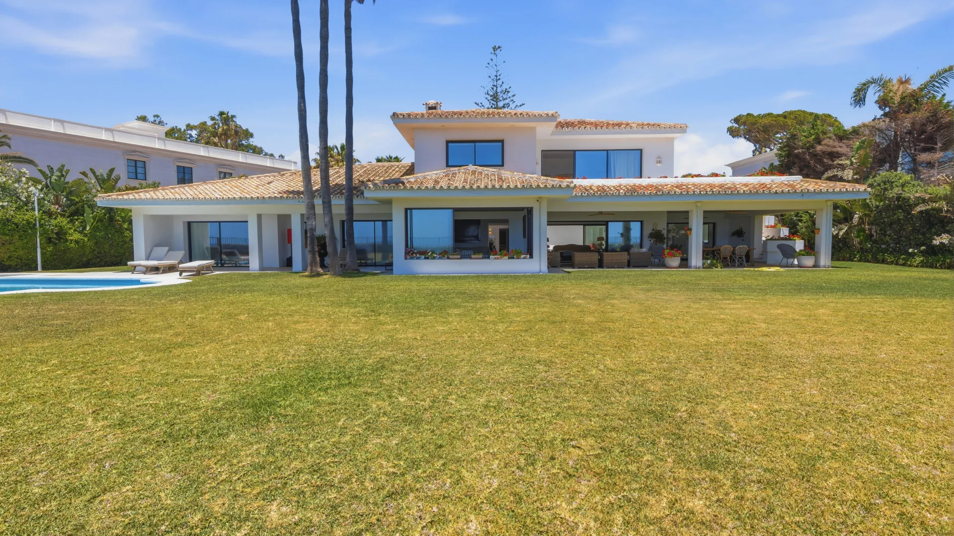Villa a la venta en Casasola de 9 dormitorios