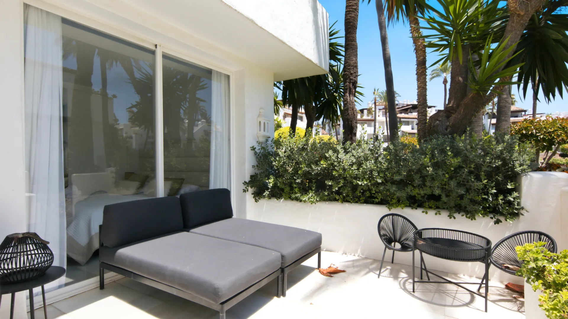 Apartamento planta baja en venta en Alcazaba Beach con 2 dormitorios