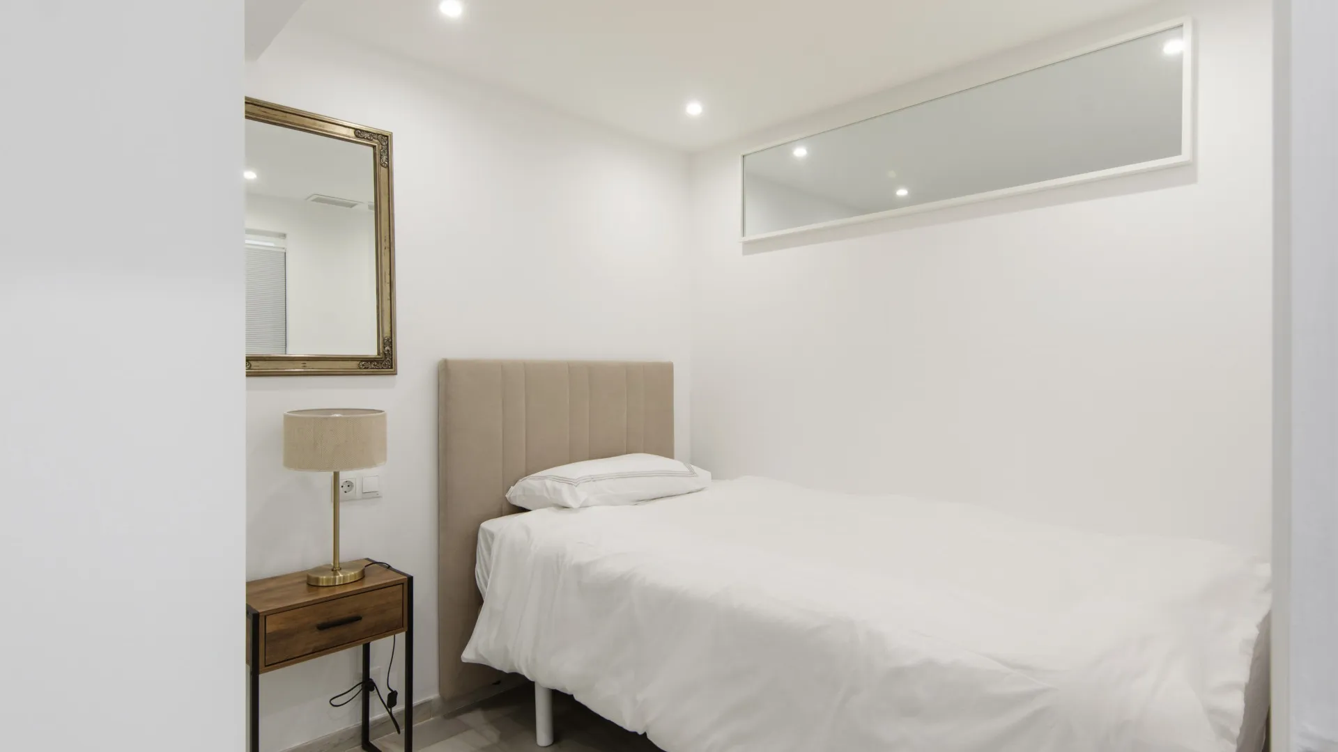 Apartamento planta baja en venta en Alcazaba Beach con 2 dormitorios
