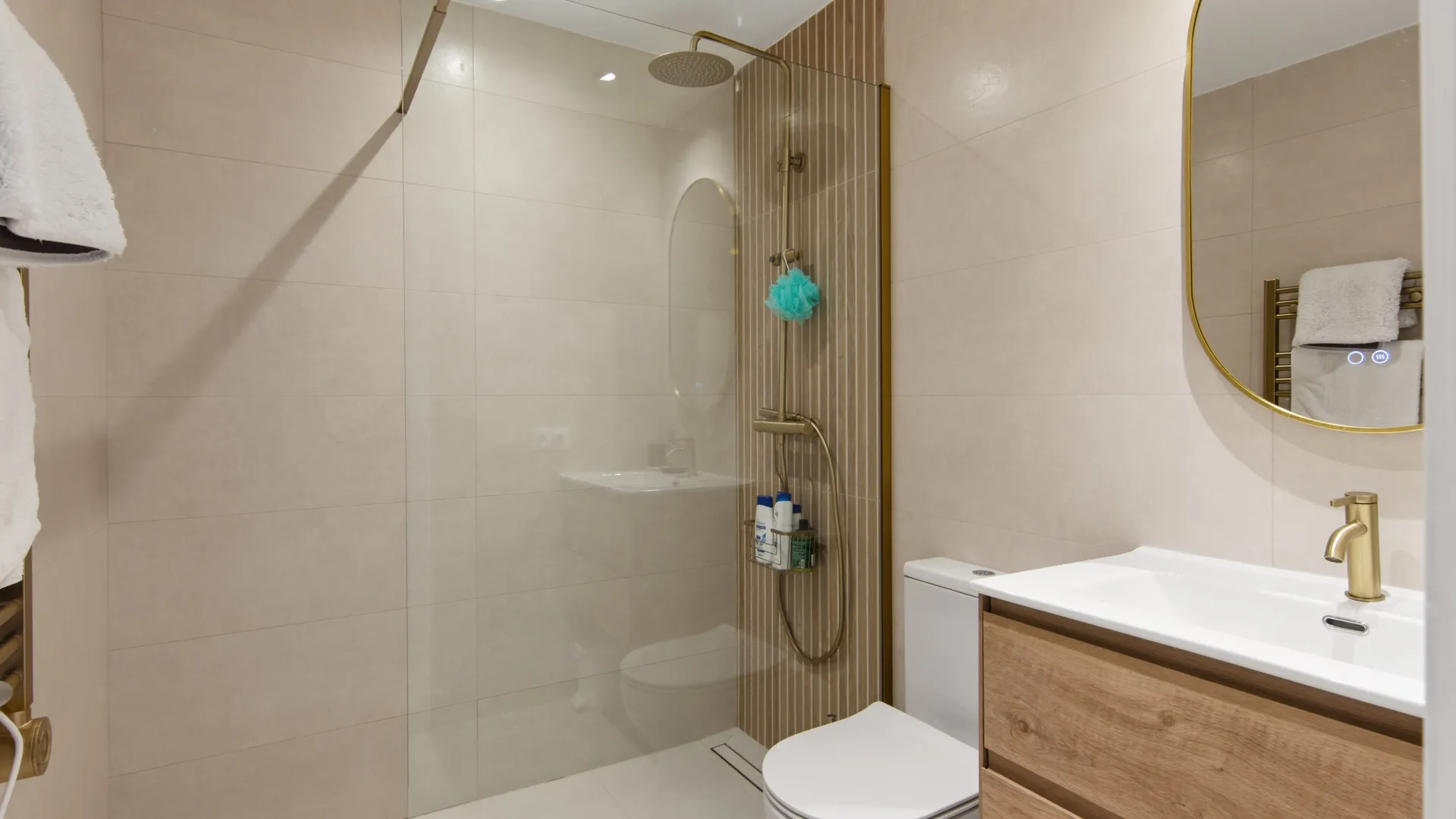 Apartamento planta baja en venta en Alcazaba Beach con 2 dormitorios