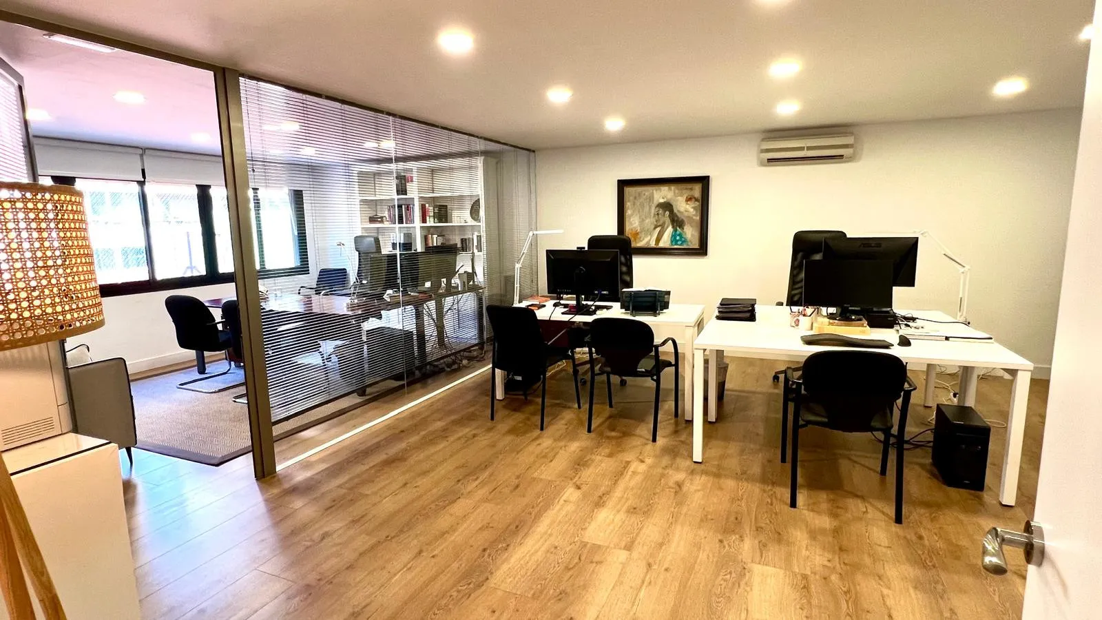 For sale office units in Marbella Centro