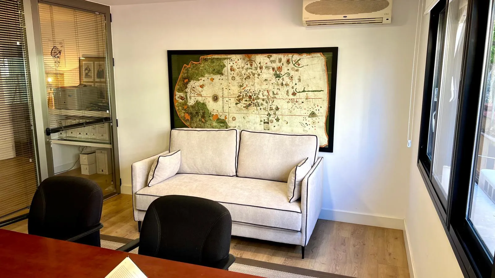 For sale office units in Marbella Centro