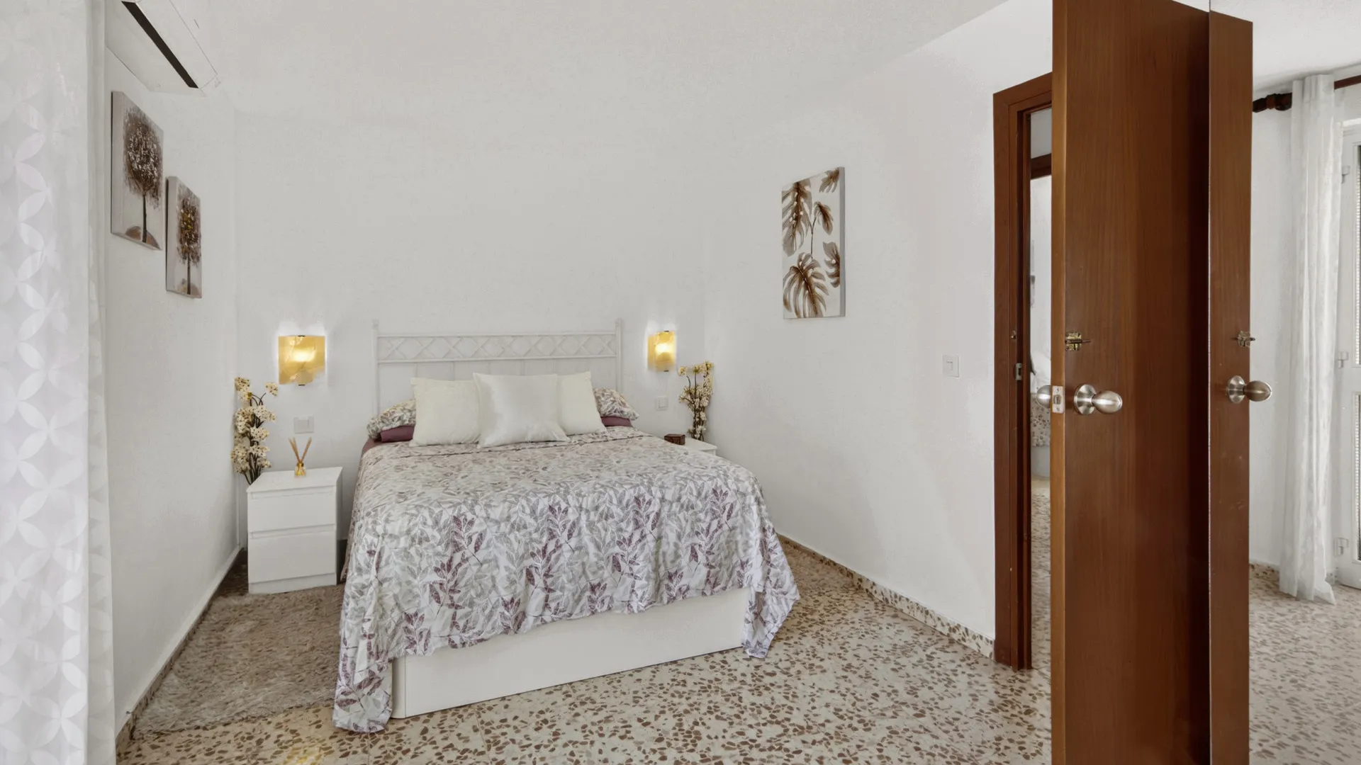 Estepona Casco Antiguo, adosado con 2 dormitorios en venta