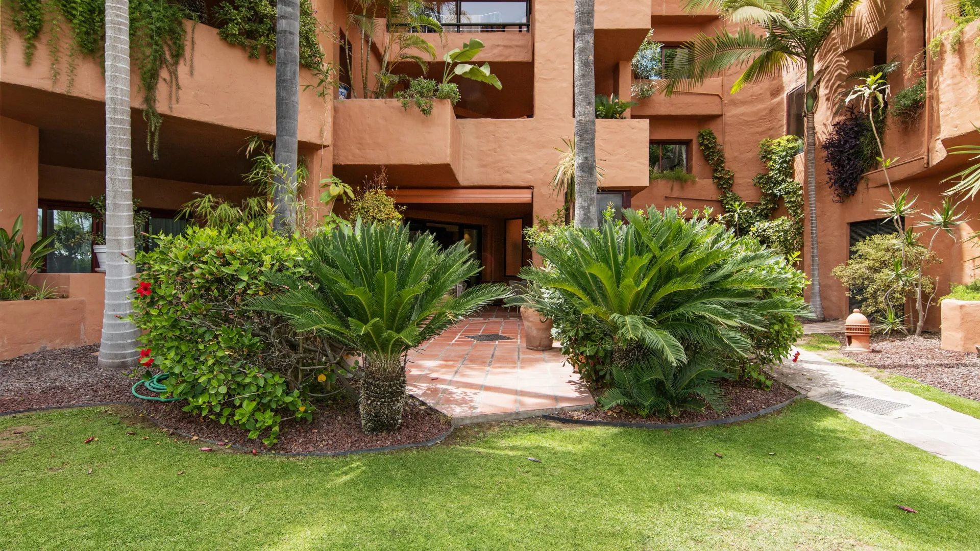 For sale studio in Kempinski