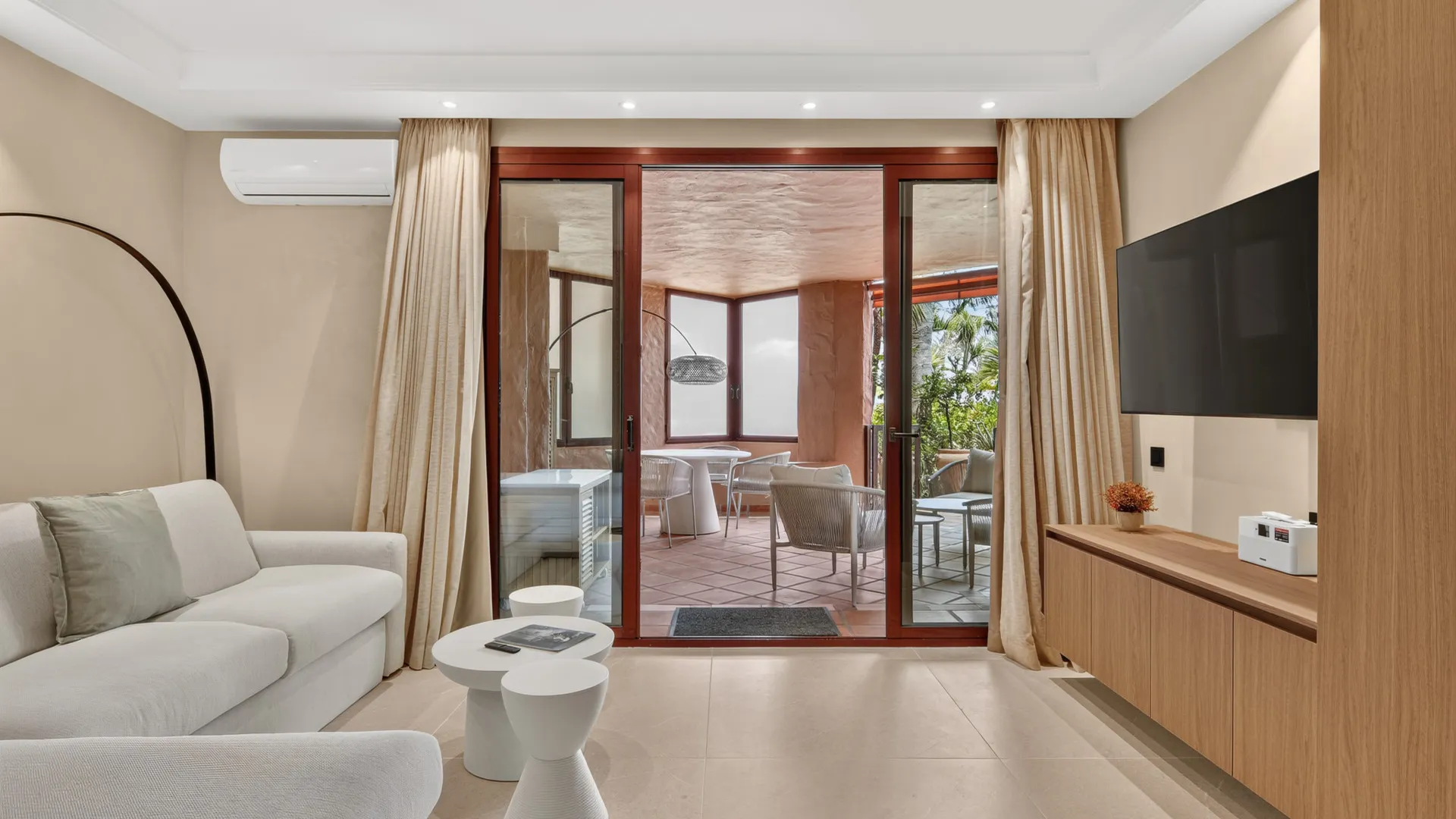 For sale studio in Kempinski