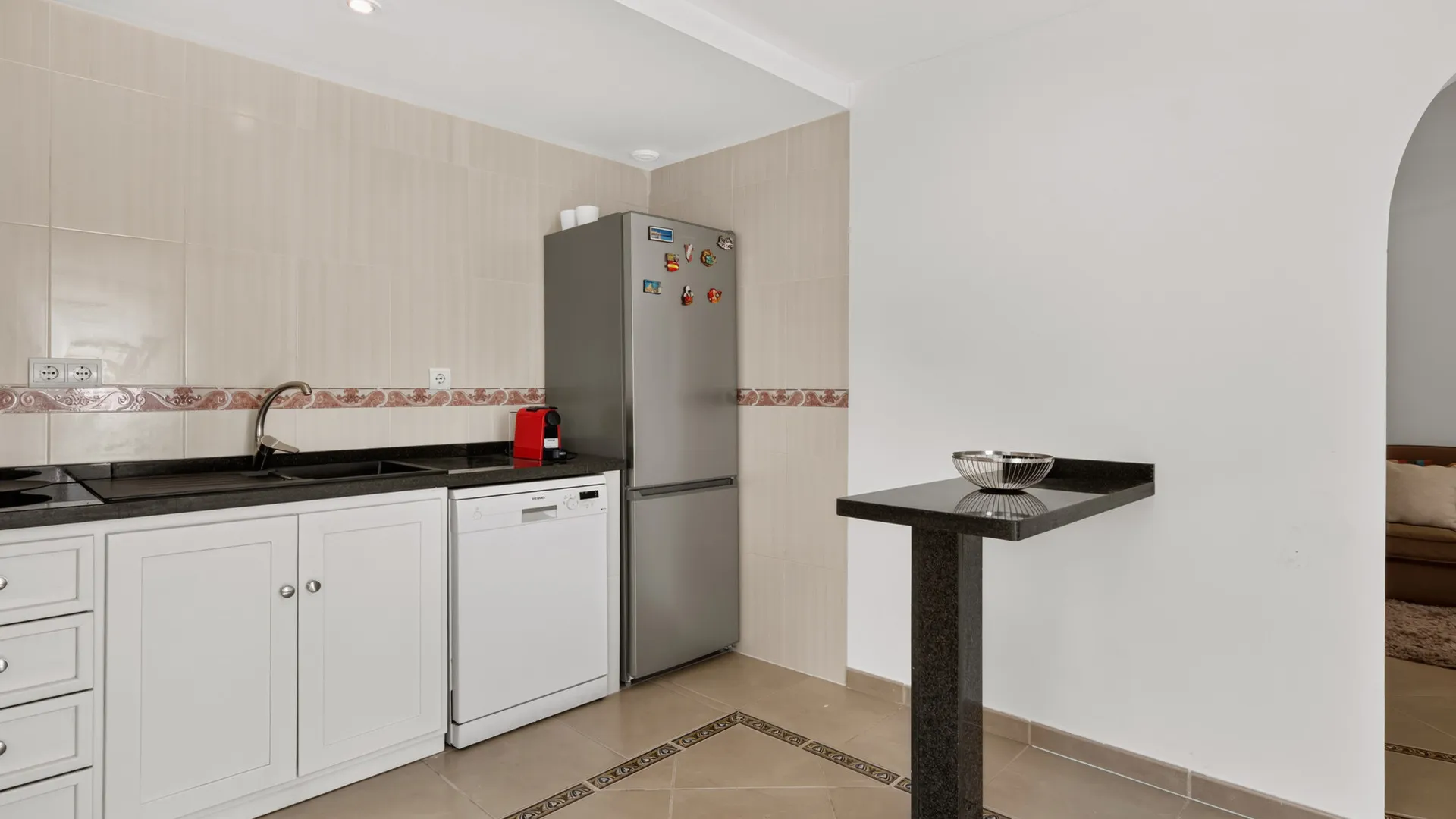 Finca con 6 dormitorios en venta en Reinoso