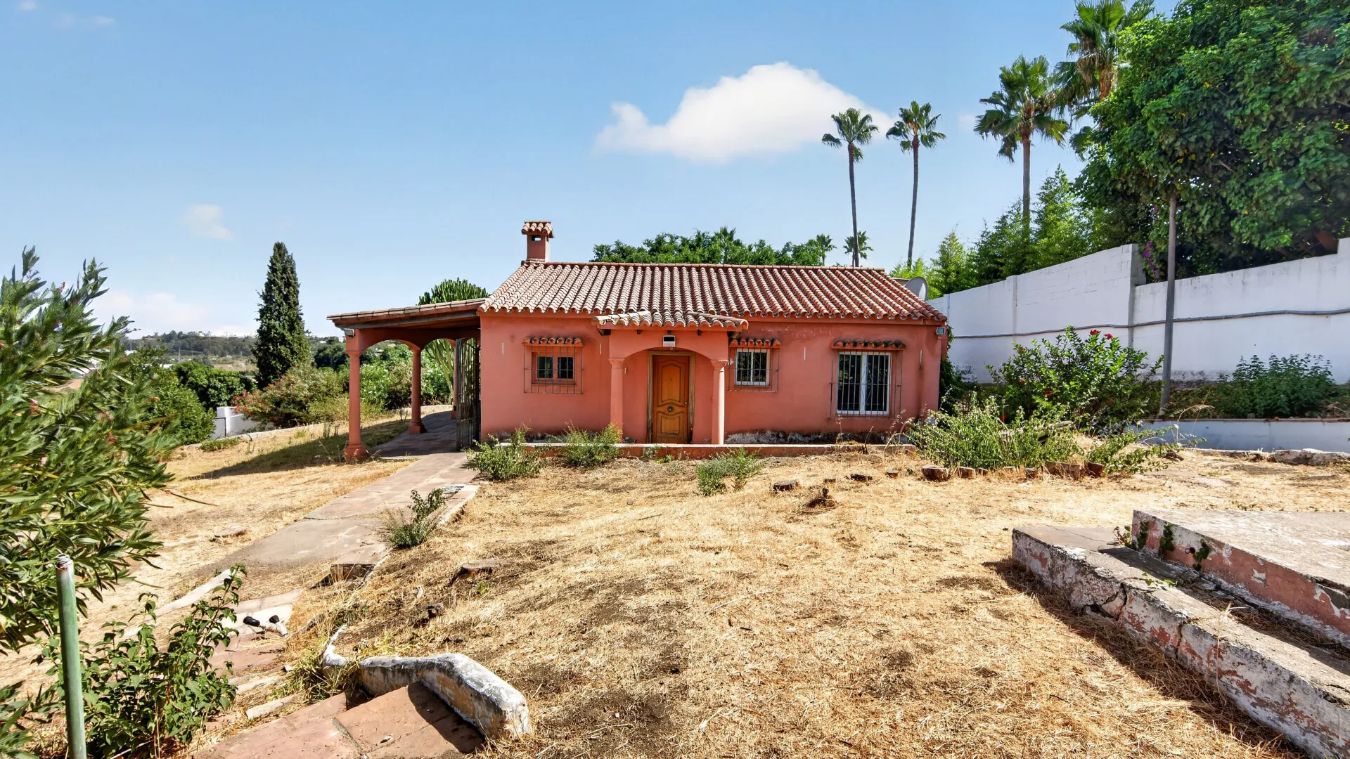 Finca con 6 dormitorios en venta en Reinoso