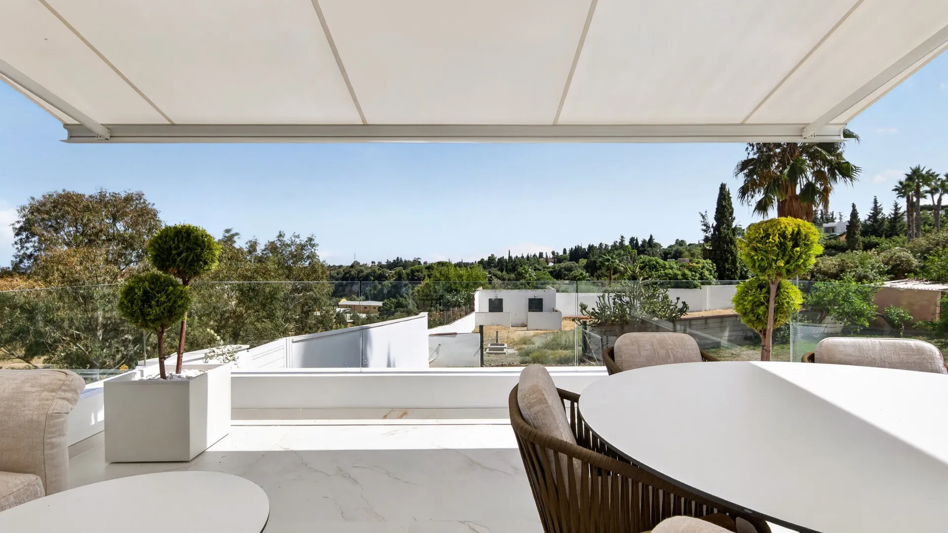 Finca con 6 dormitorios en venta en Reinoso