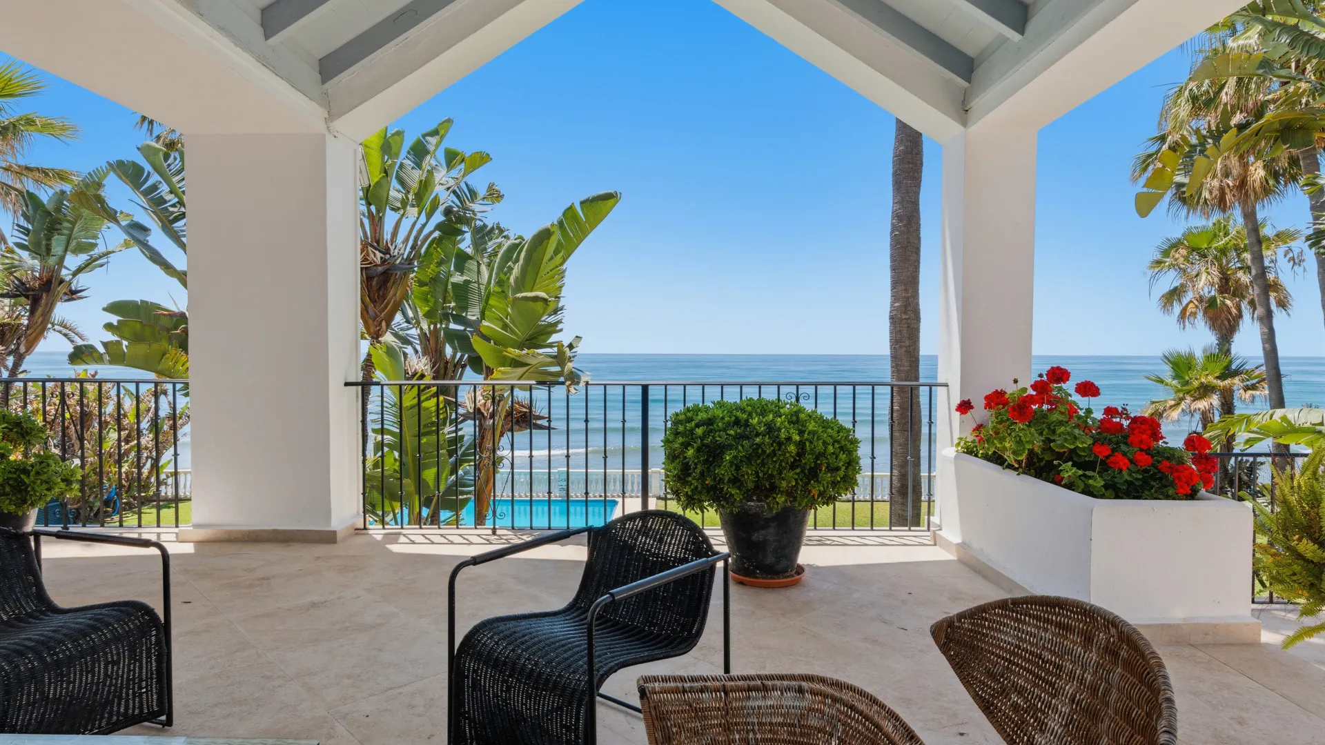 Villa in Casasola for sale