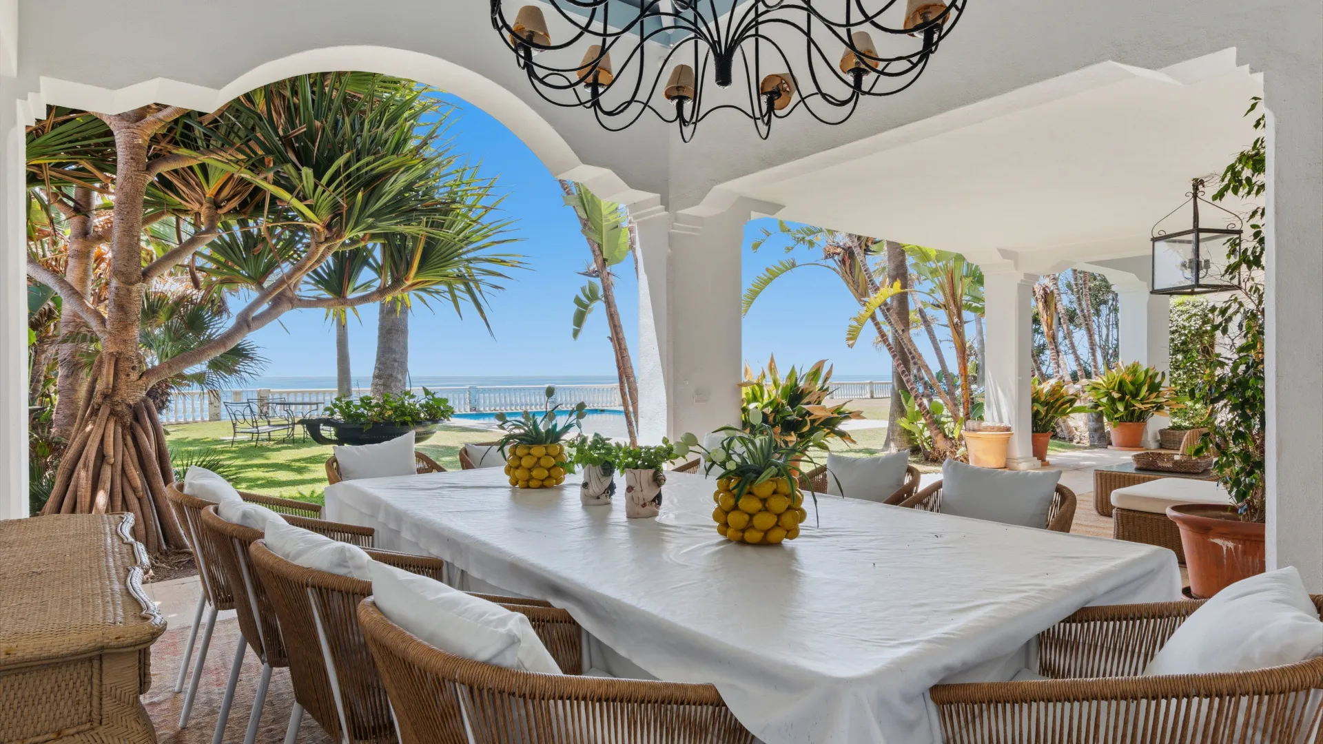 Villa in Casasola for sale