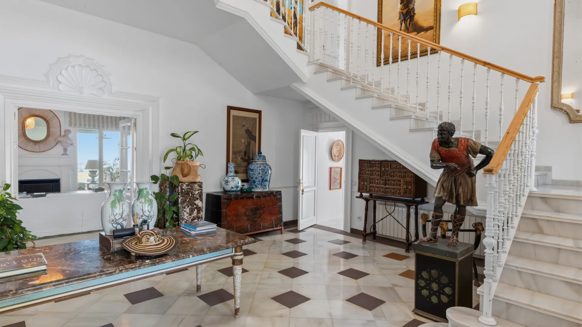 Villa in Casasola for sale