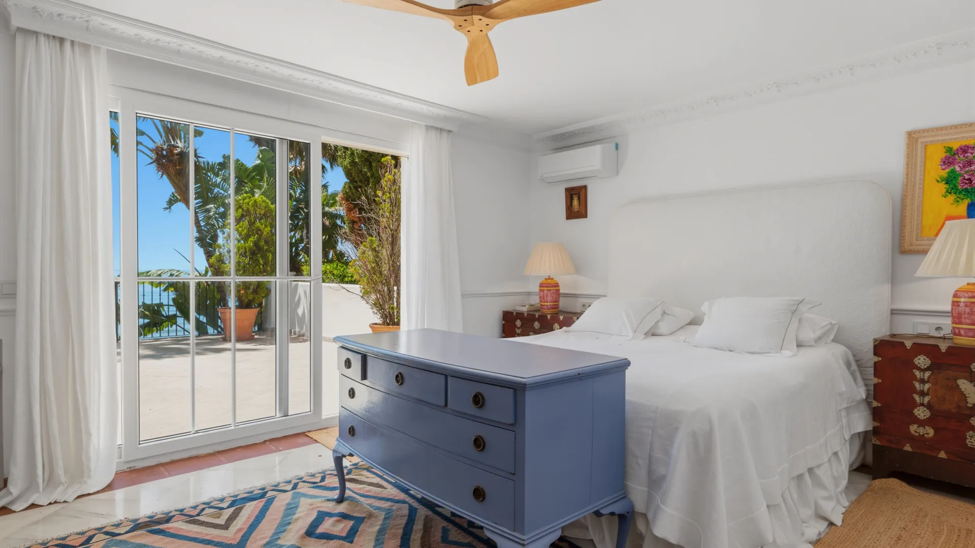 Villa in Casasola for sale