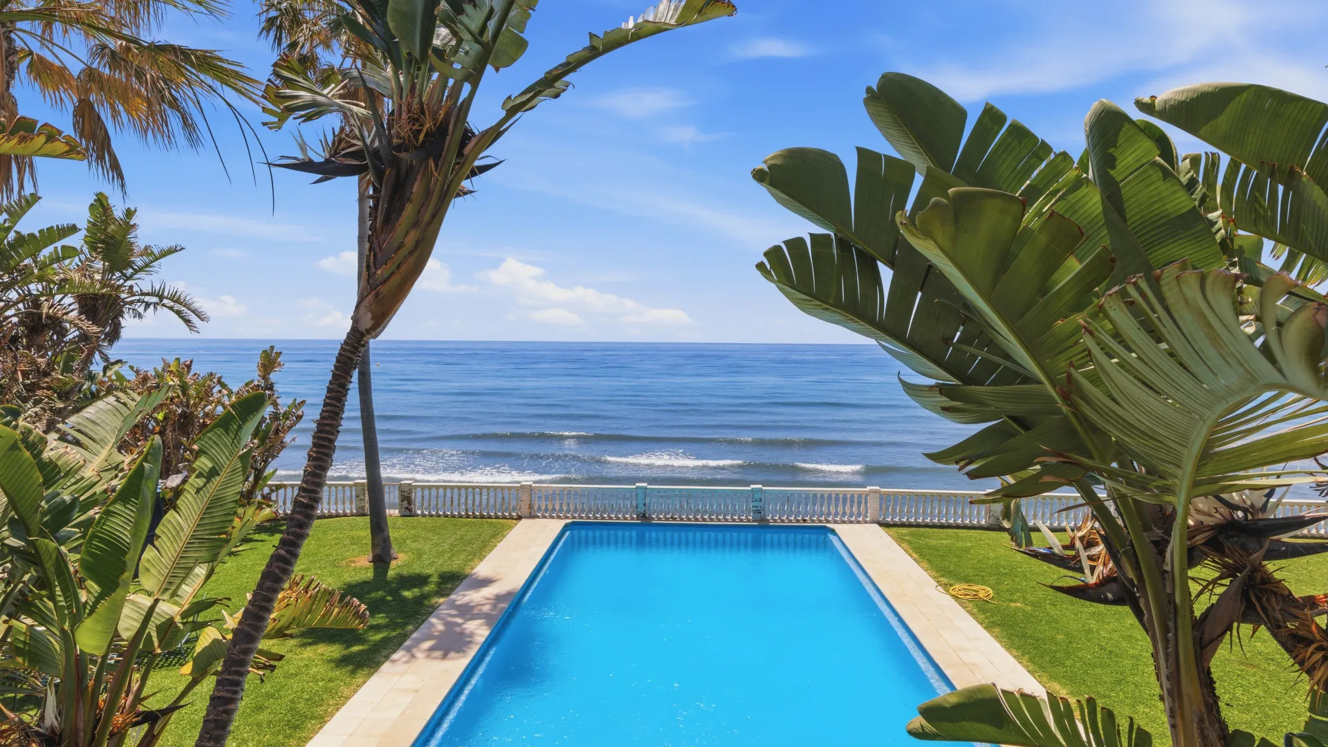 Villa in Casasola for sale