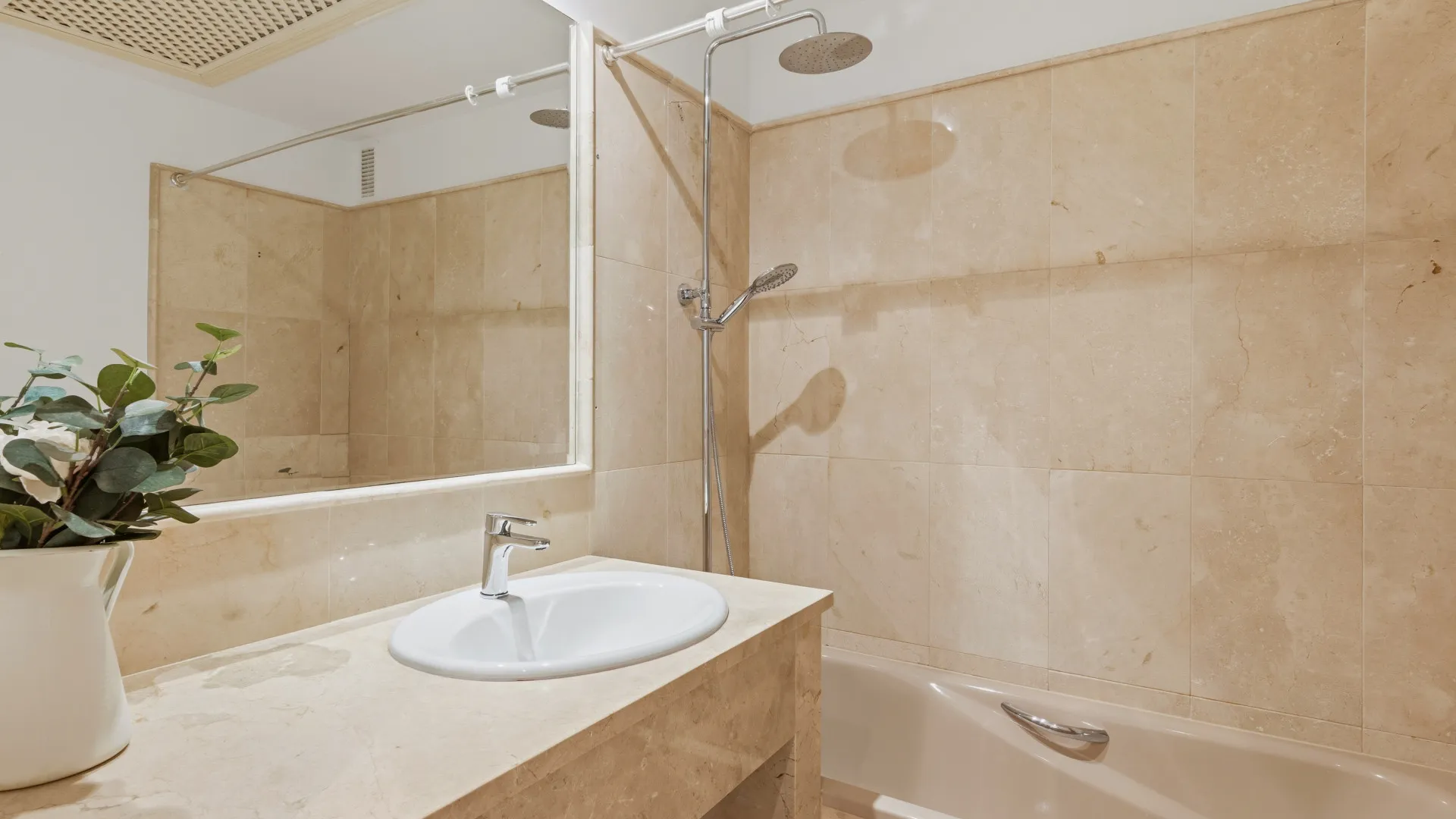 El Campanario ground floor apartment for sale