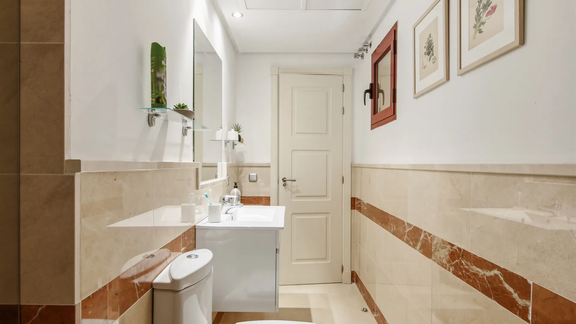 Duplex planta baja con 3 dormitorios a la venta en Riviera Andaluza