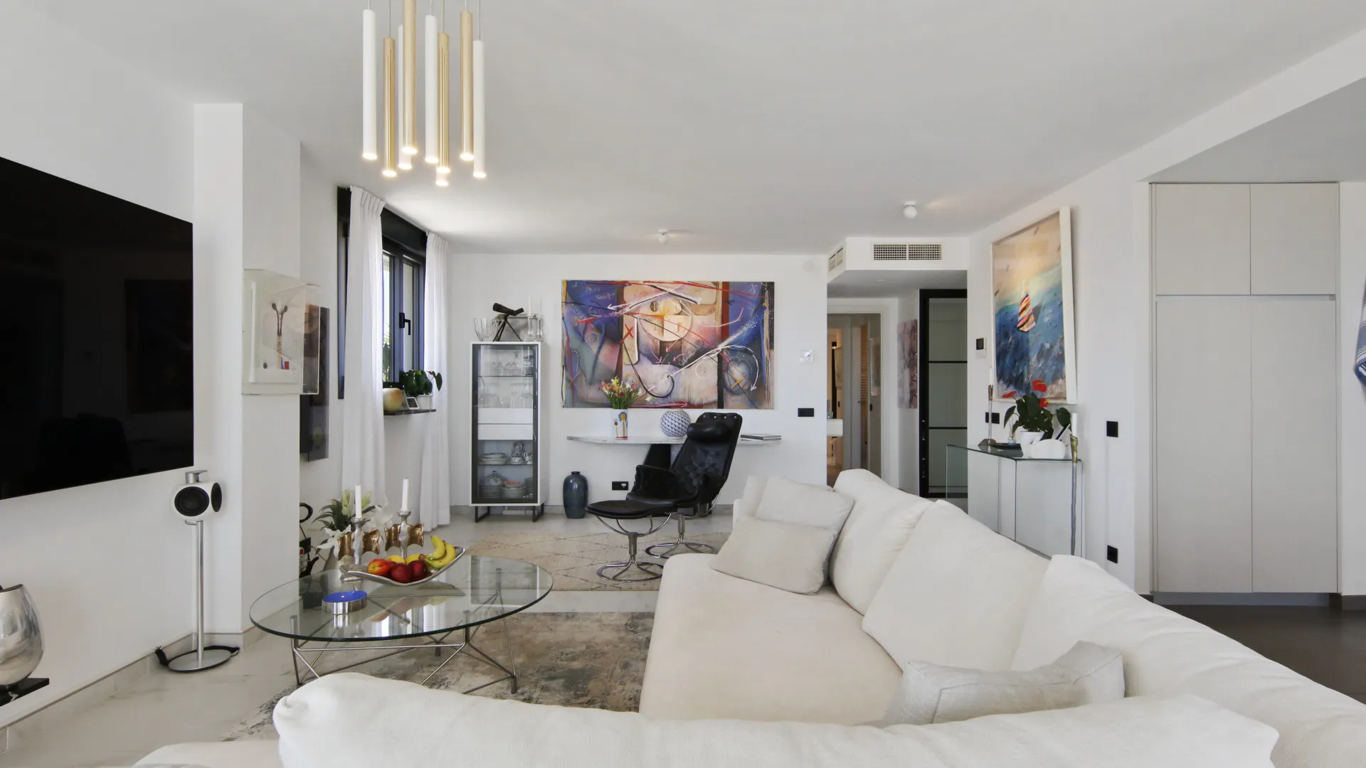 3 bedrooms penthouse for sale in Estepona Centre