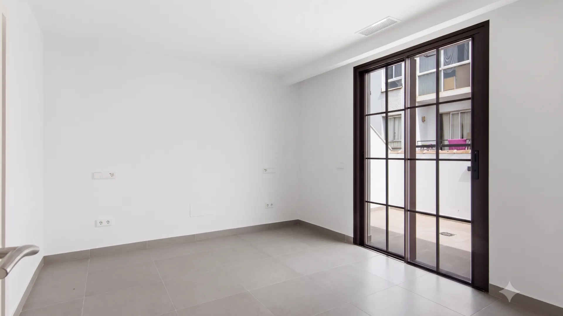 Town house for sale in Estepona Old Town