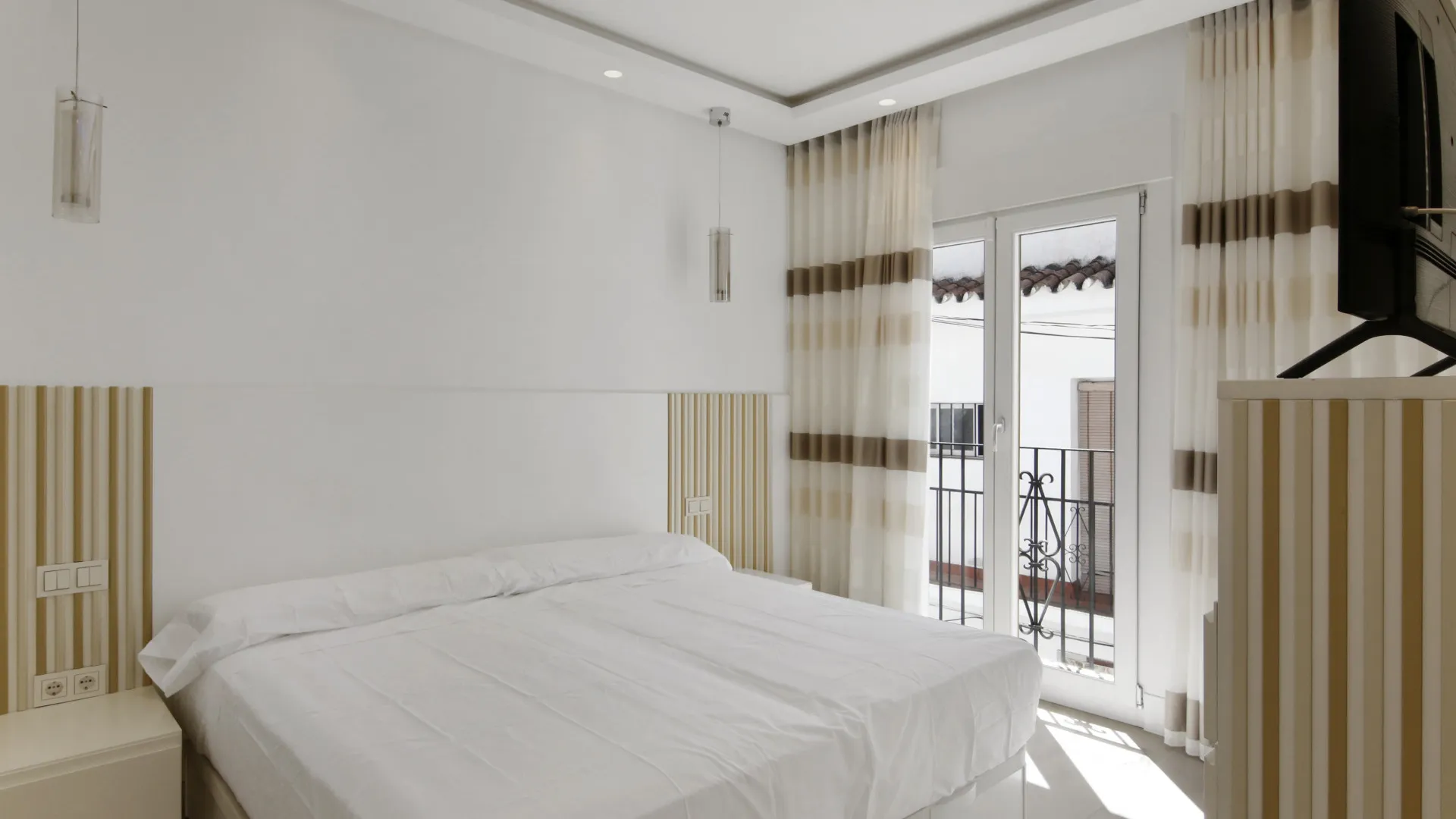 For sale 3 bedrooms town house in Estepona Old Town