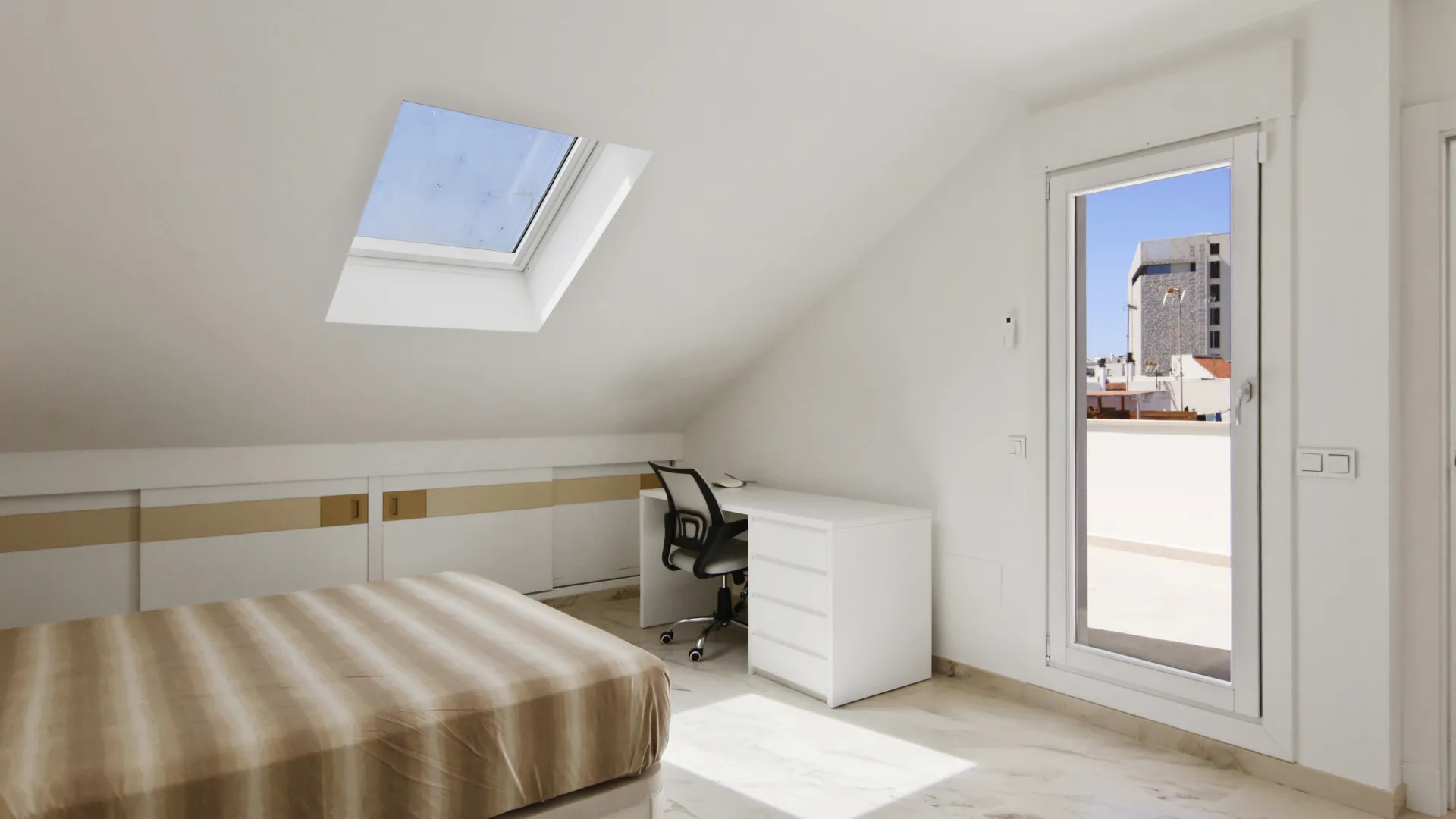 For sale 3 bedrooms town house in Estepona Old Town