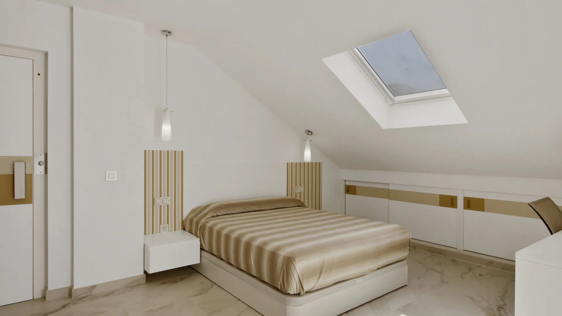 For sale 3 bedrooms town house in Estepona Old Town