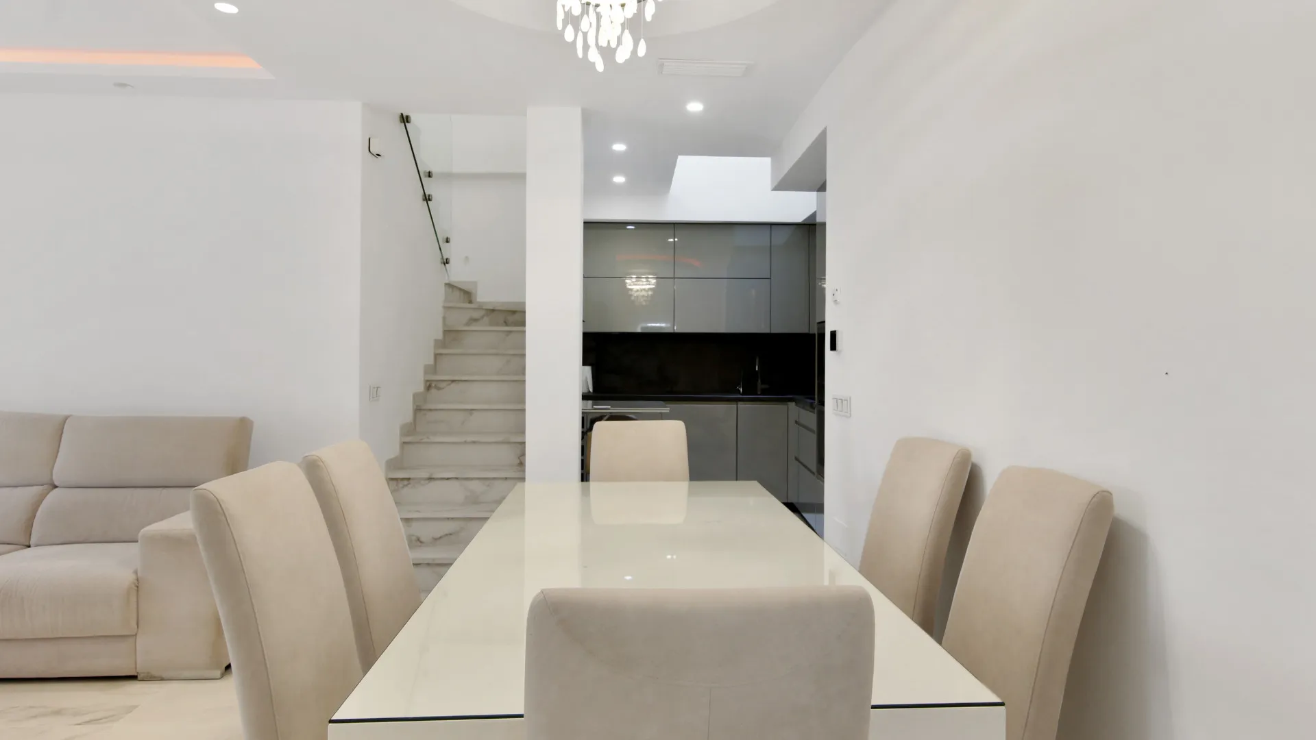 For sale 3 bedrooms town house in Estepona Old Town