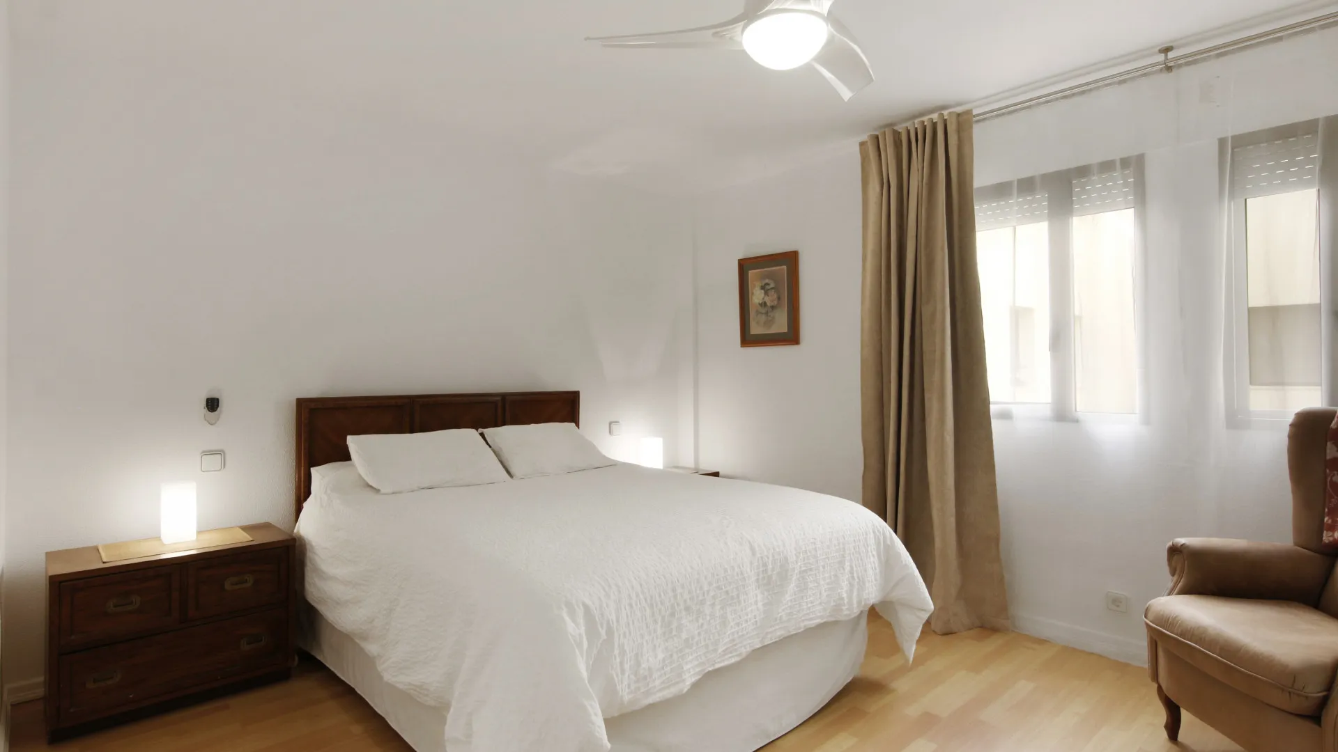 Se vende apartamento con 2 dormitorios en Estepona Ciudad