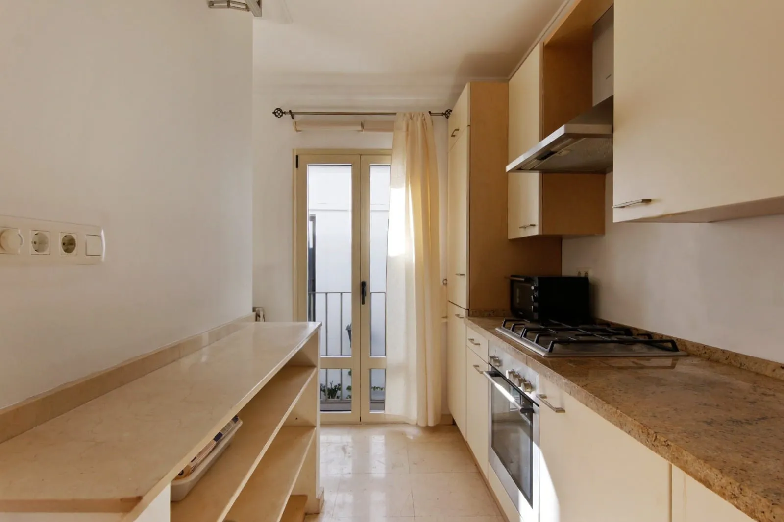 Estepona Casco Antiguo, atico duplex a la venta