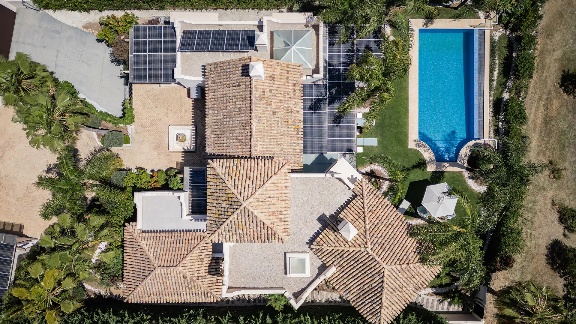 For sale Los Flamingos villa with 5 bedrooms