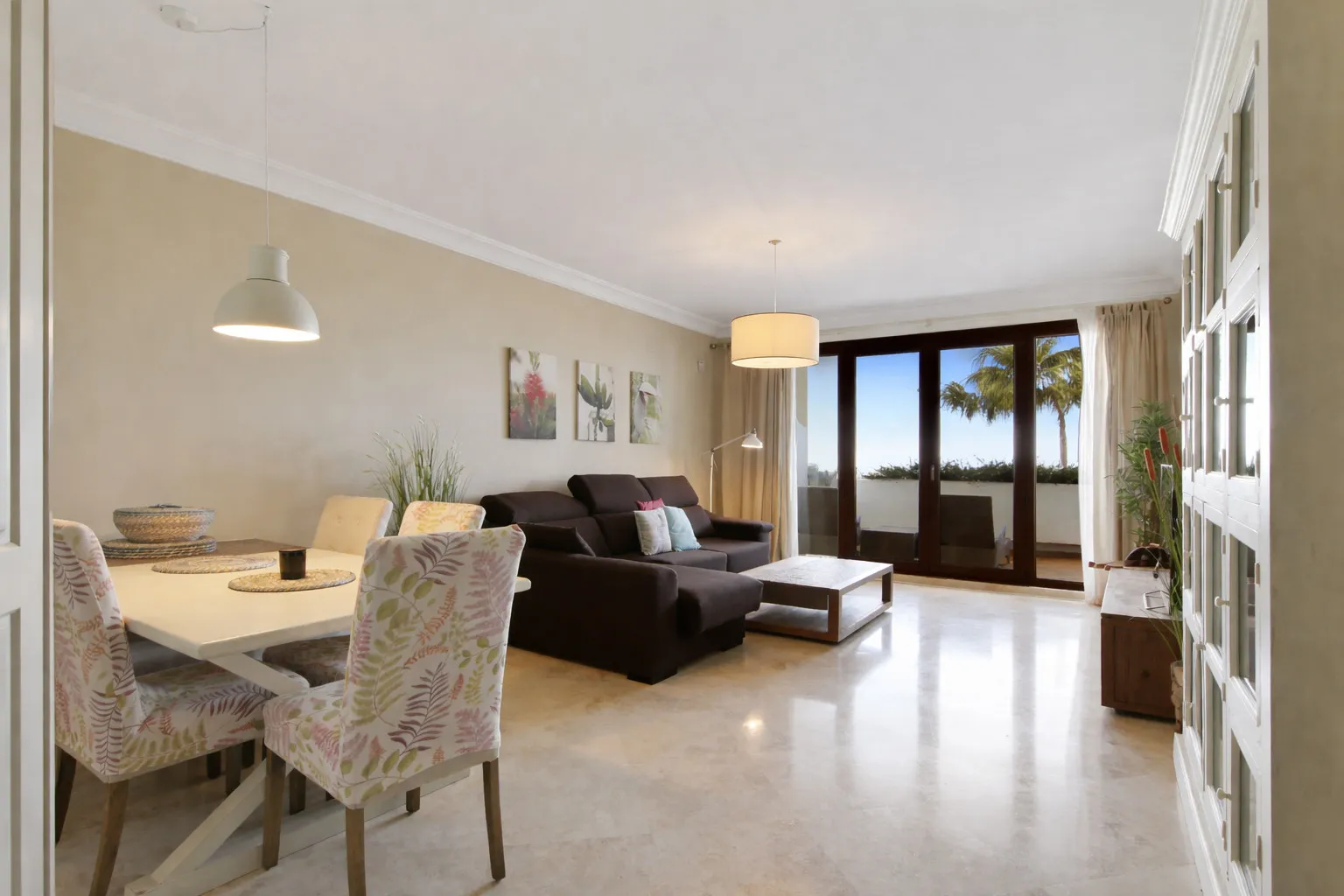 Comprar apartamento de 2 dormitorios en Finca Cortesin