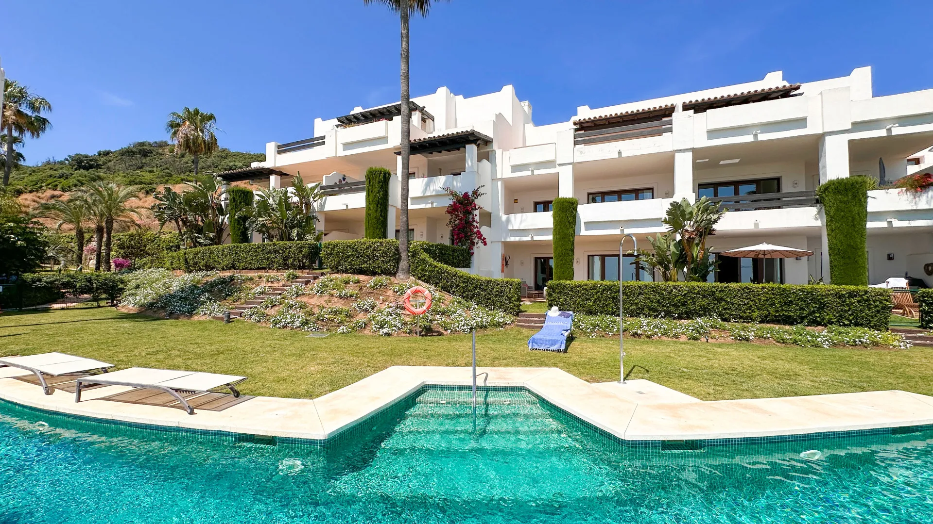 Comprar apartamento de 2 dormitorios en Finca Cortesin