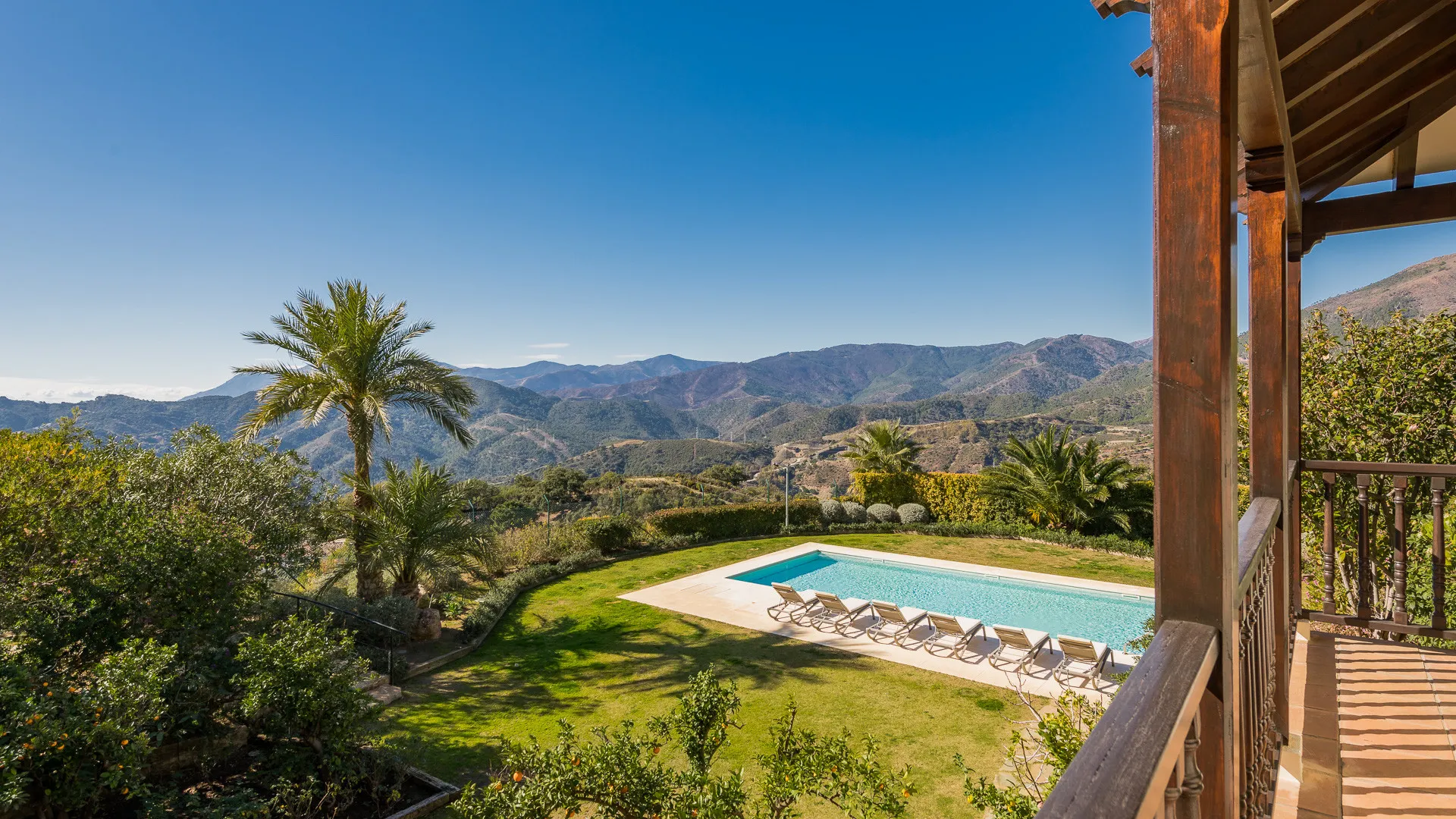 Villa for sale in La Zagaleta with 7 bedrooms