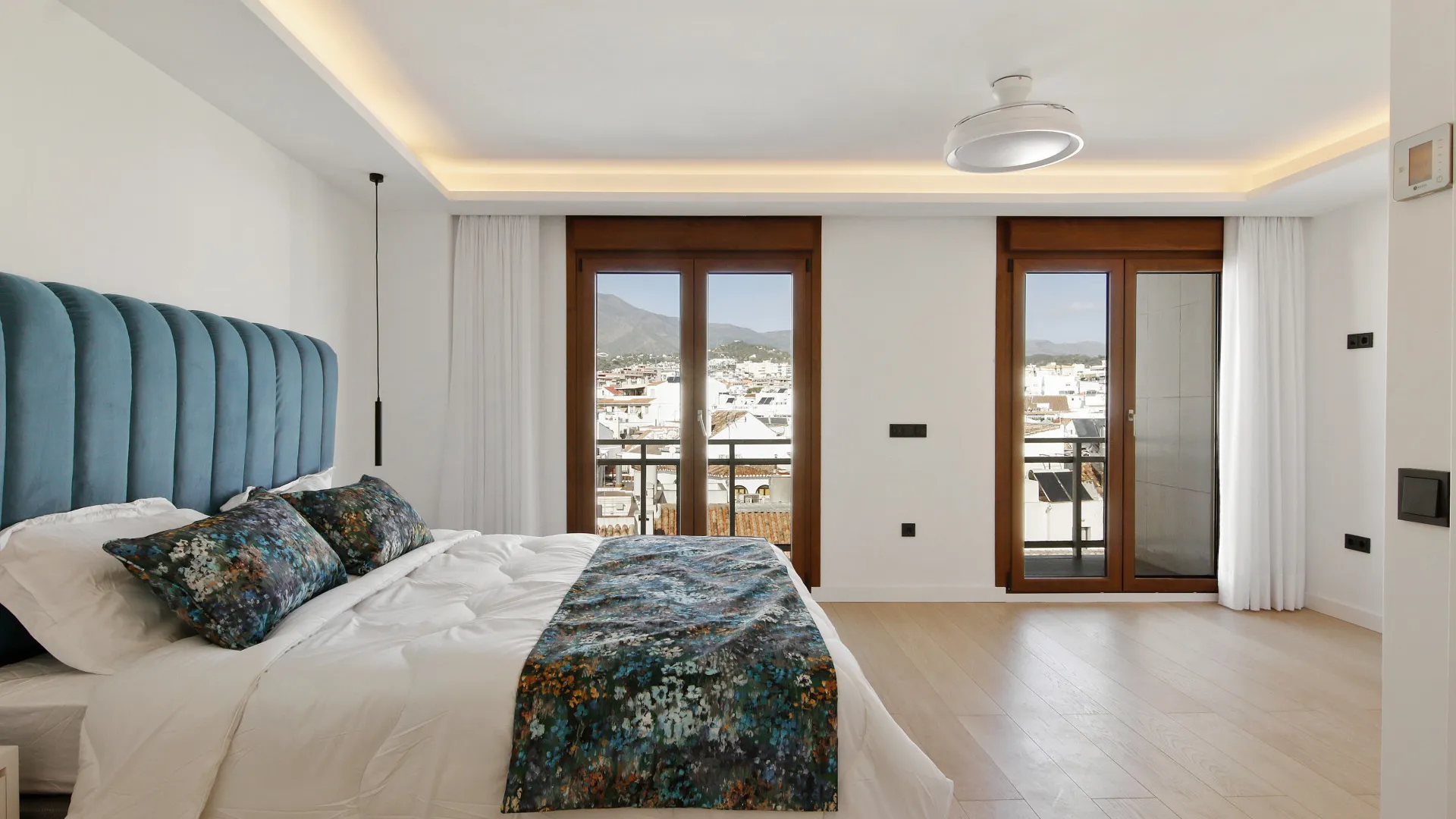 Estepona Centre penthouse for sale