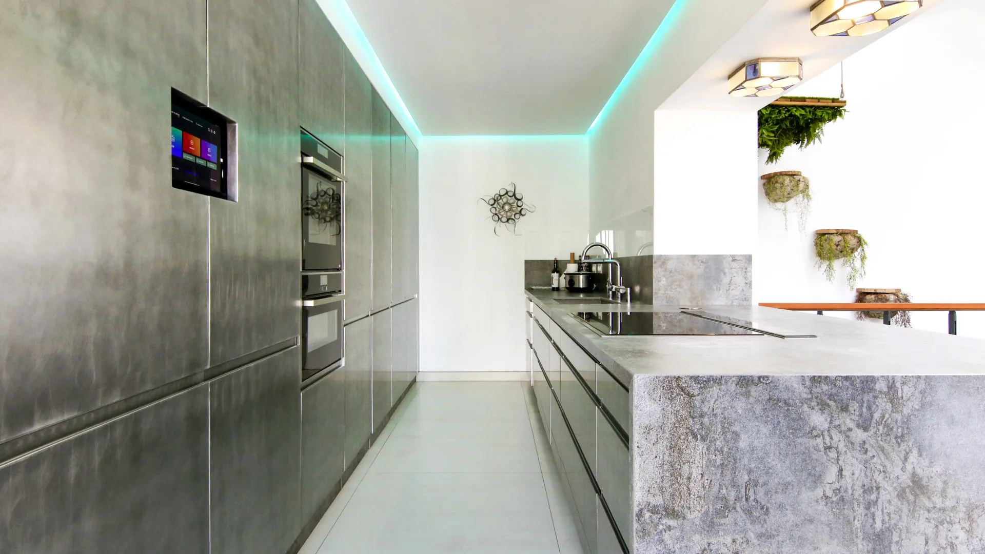 For sale town house in Estepona Old Town with 4 bedrooms