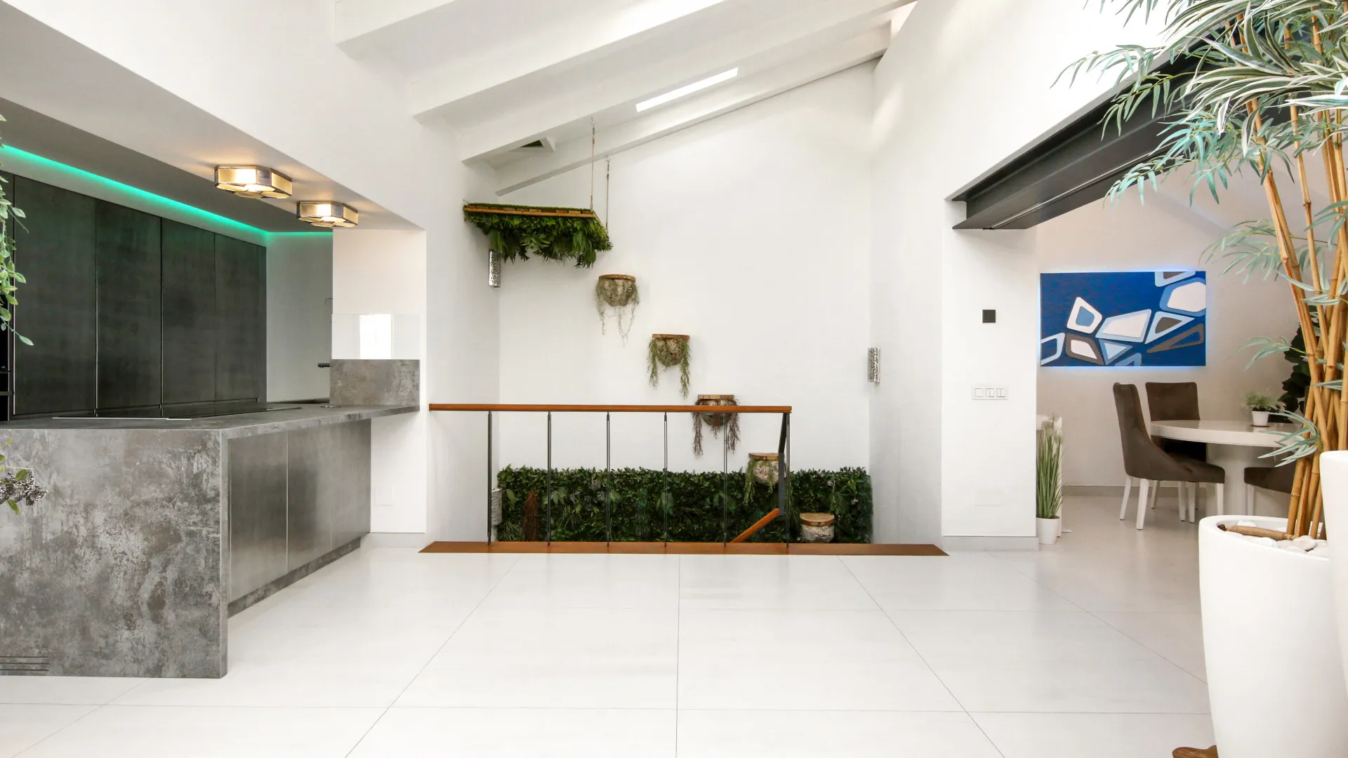 For sale town house in Estepona Old Town with 4 bedrooms