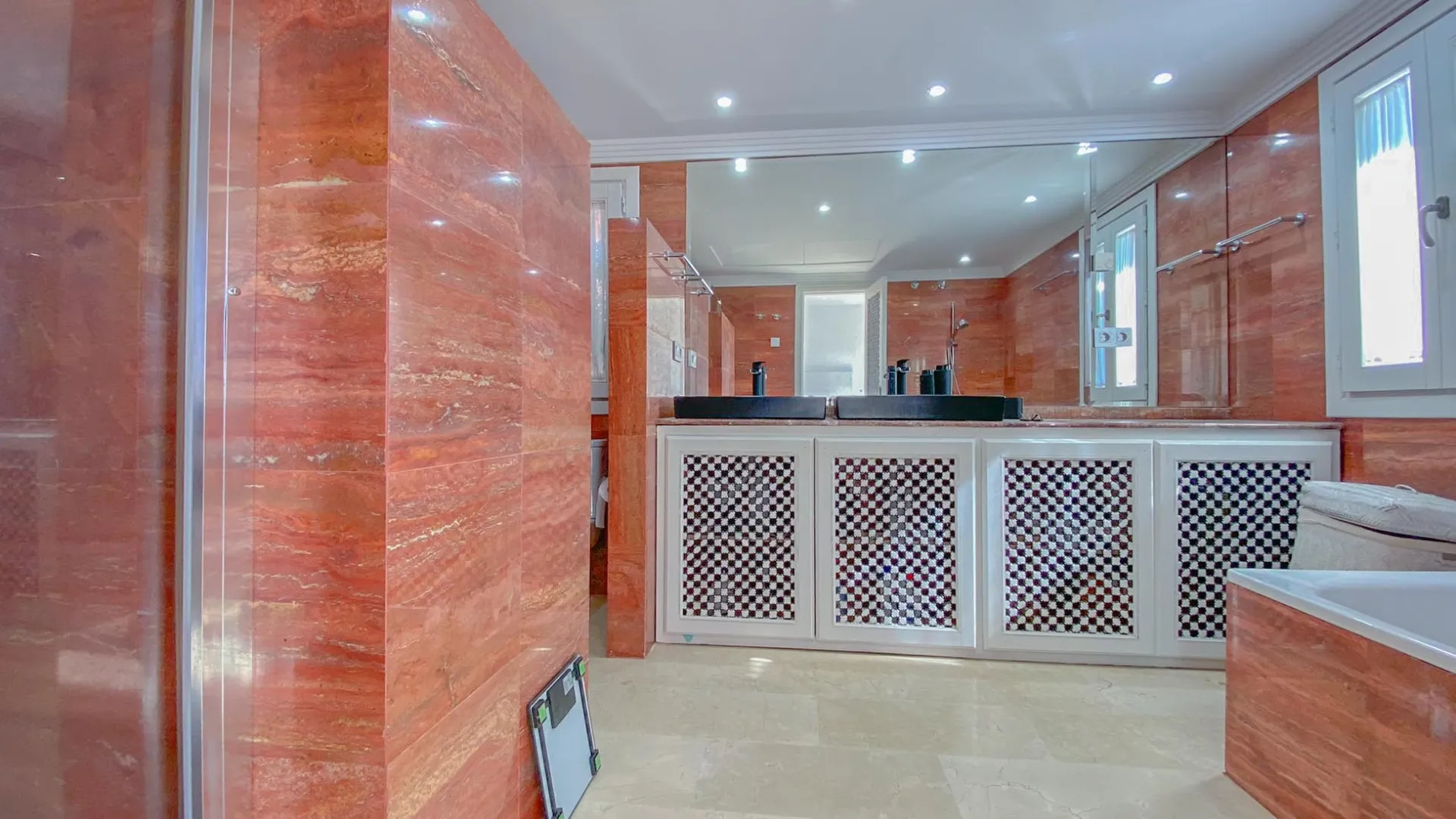 Pareado en venta en Marbella Golden Mile