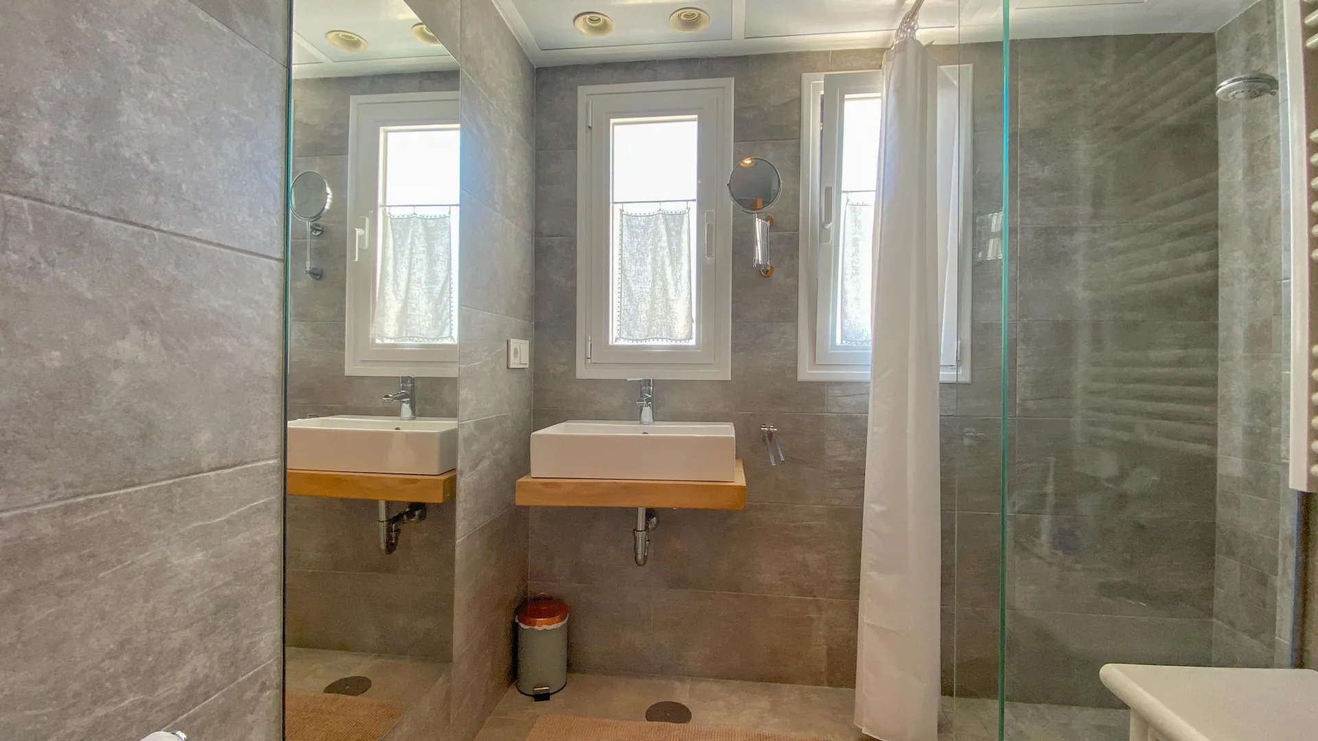 Nueva Andalucia, villa en venta de 5 dormitorios