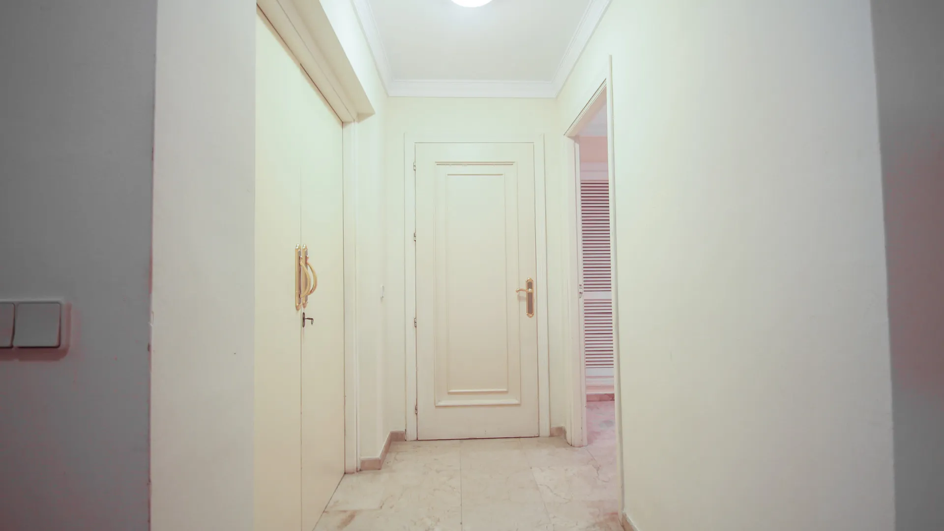 Comprar villa de 6 dormitorios en Los Monteros