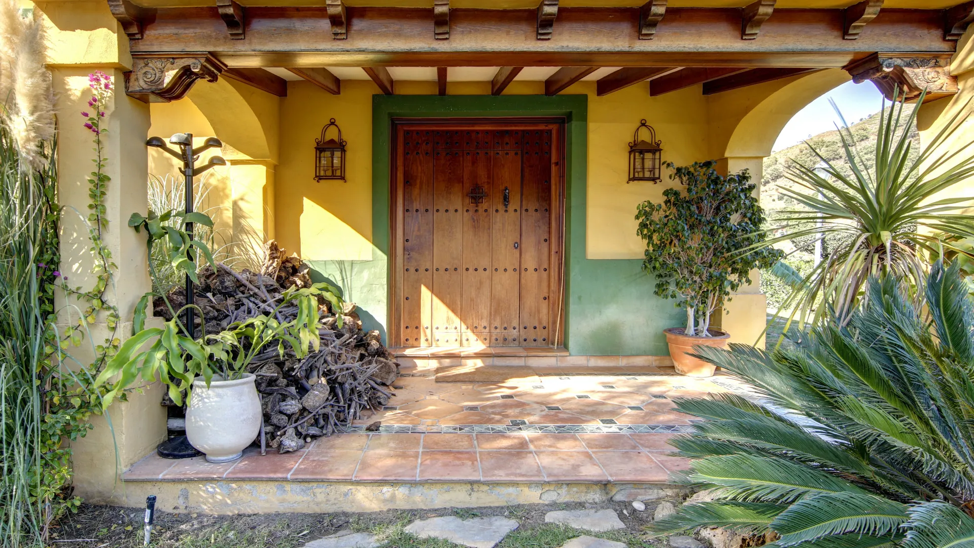 Finca with 5 bedrooms for sale in Ojen