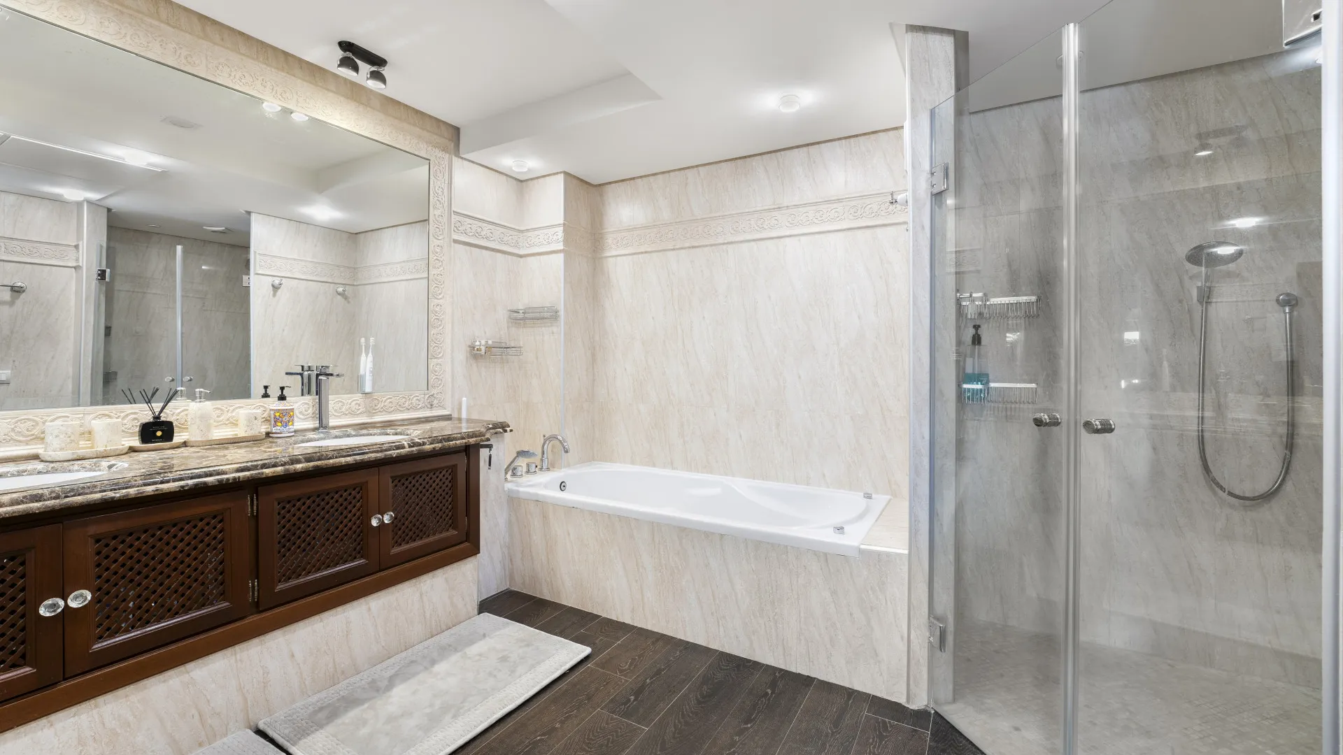 For sale ground floor apartment in Mar Azul with 4 bedrooms