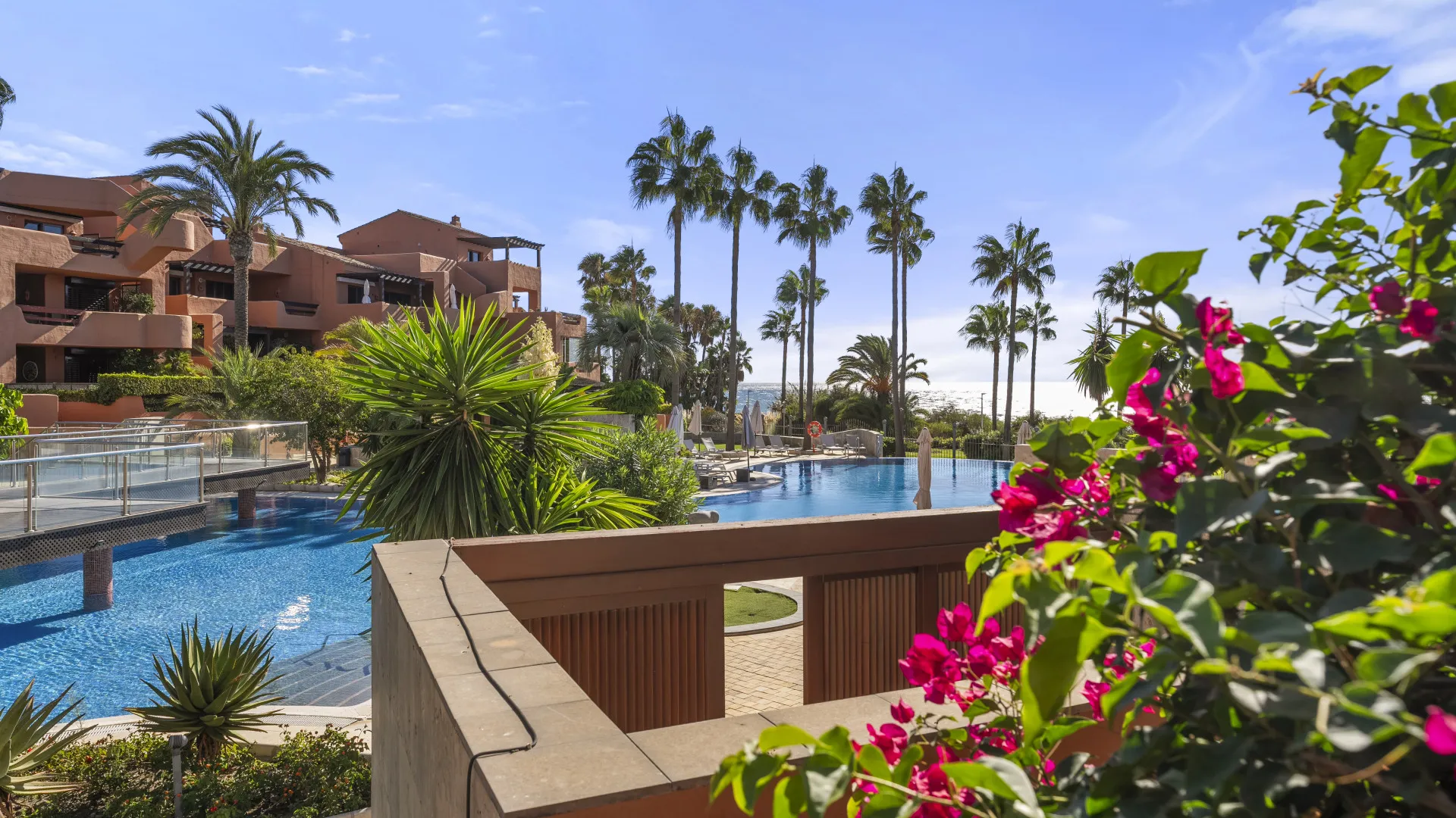 For sale ground floor apartment in Mar Azul with 4 bedrooms