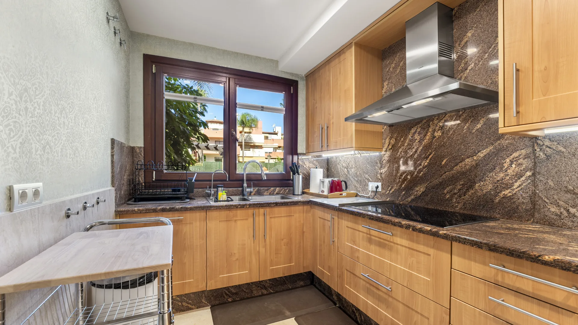 For sale ground floor apartment in Mar Azul with 4 bedrooms