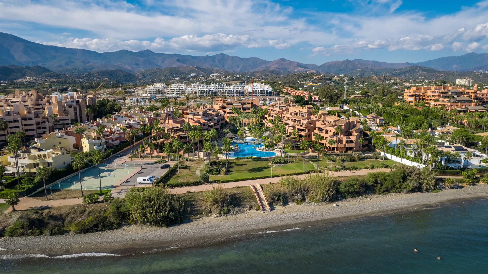 For sale ground floor apartment in Mar Azul with 4 bedrooms