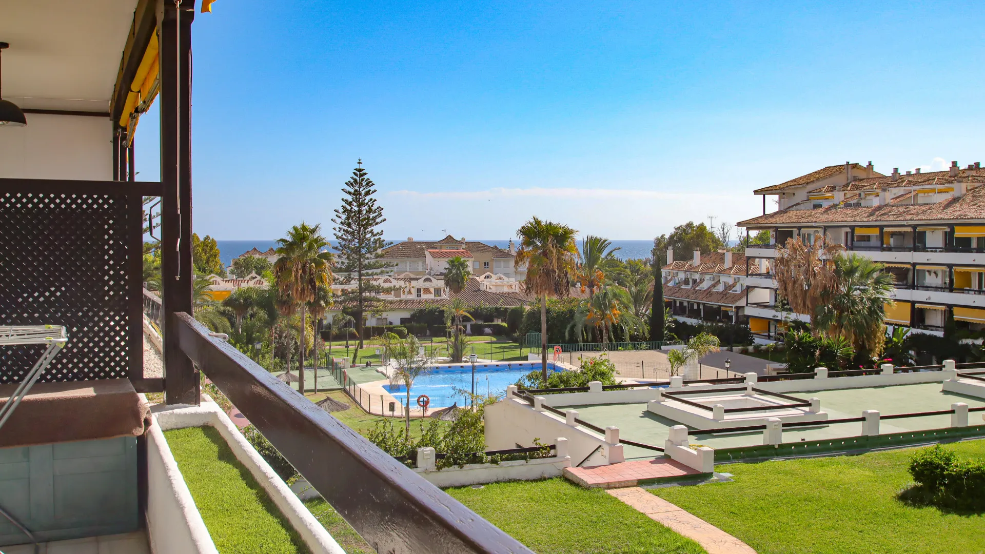 La Carolina apartment for sale